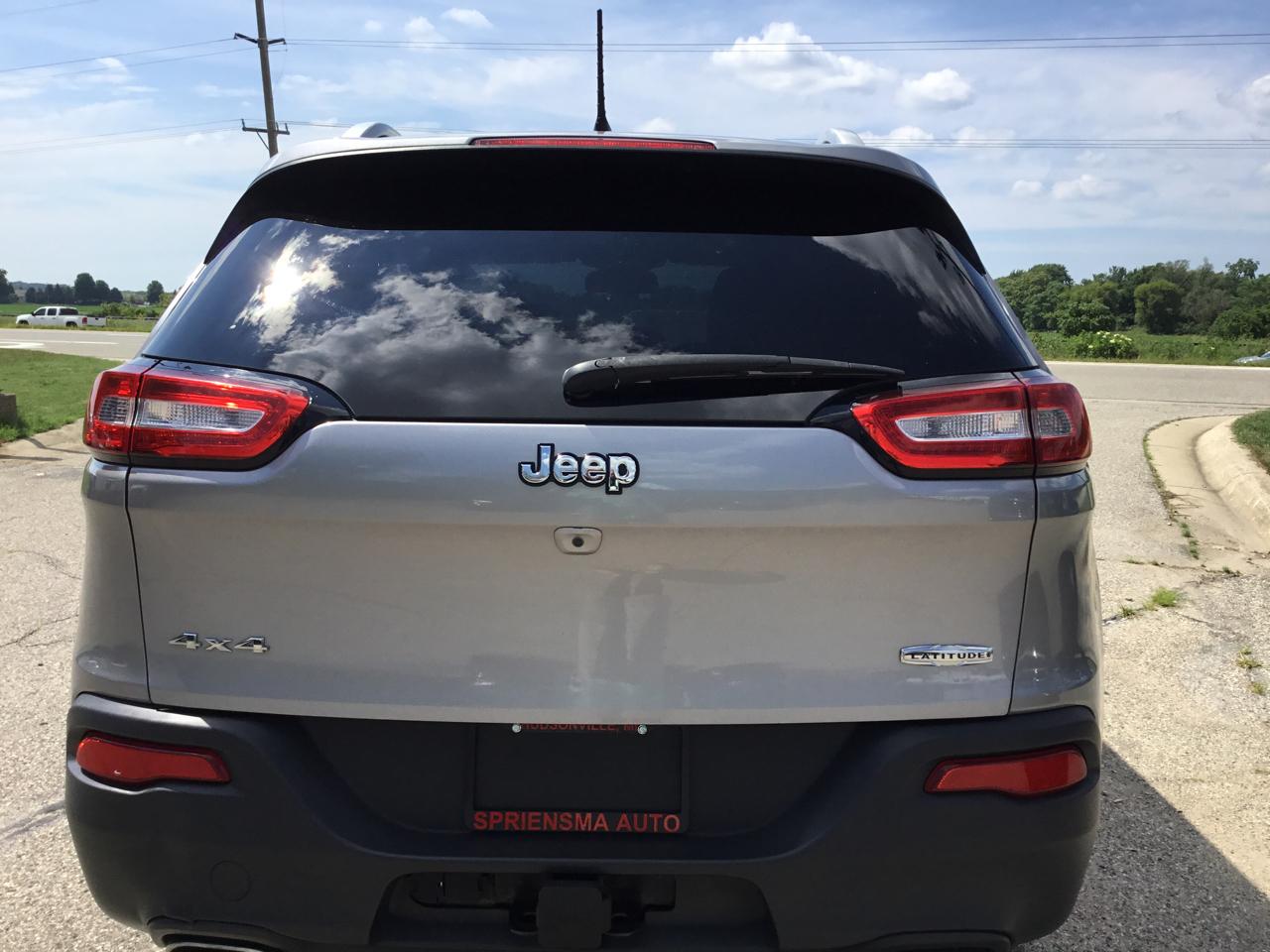 Jeep Cherokee Latitude 4x4 2017