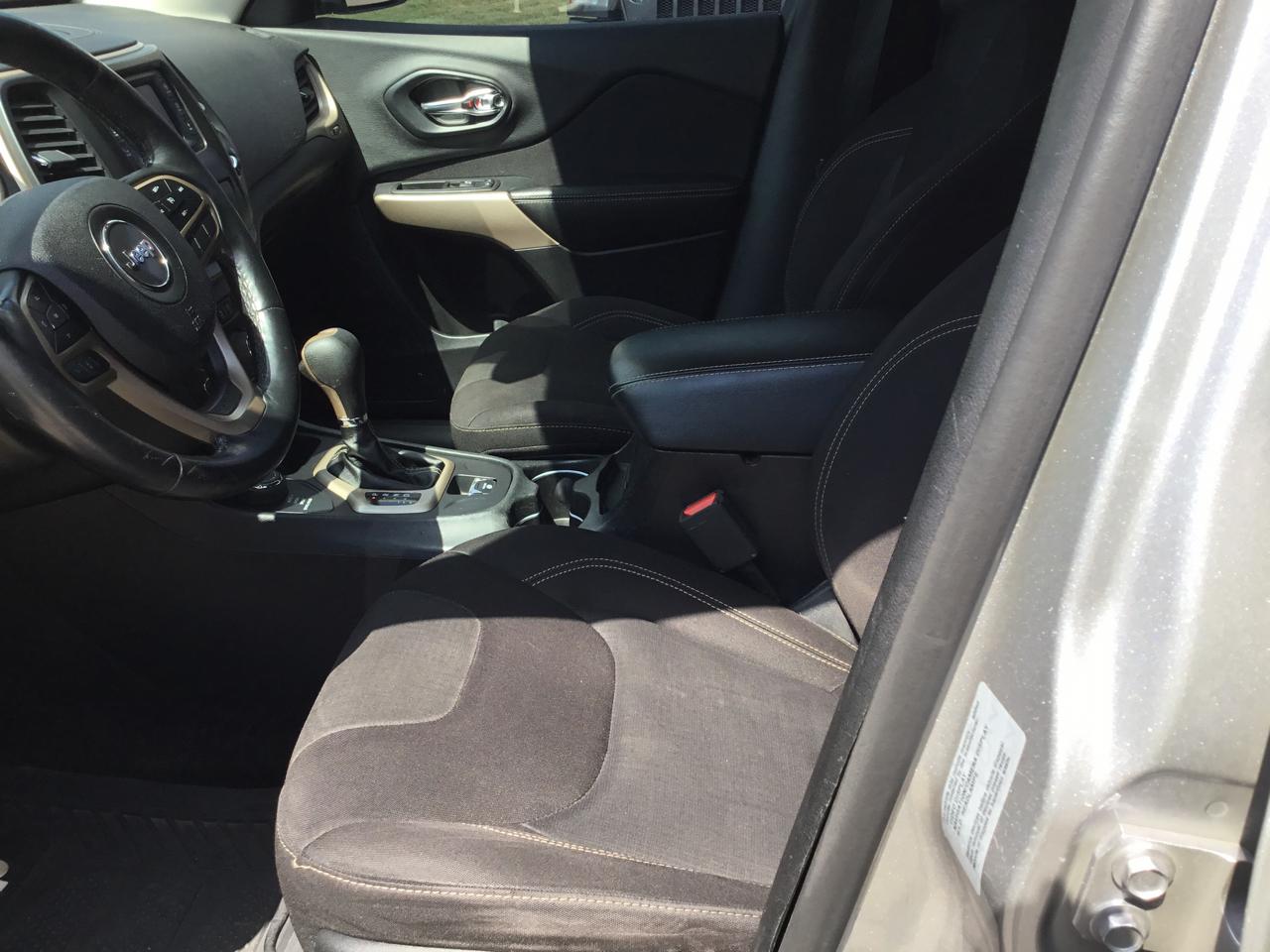 Jeep Cherokee Latitude 4x4 2017