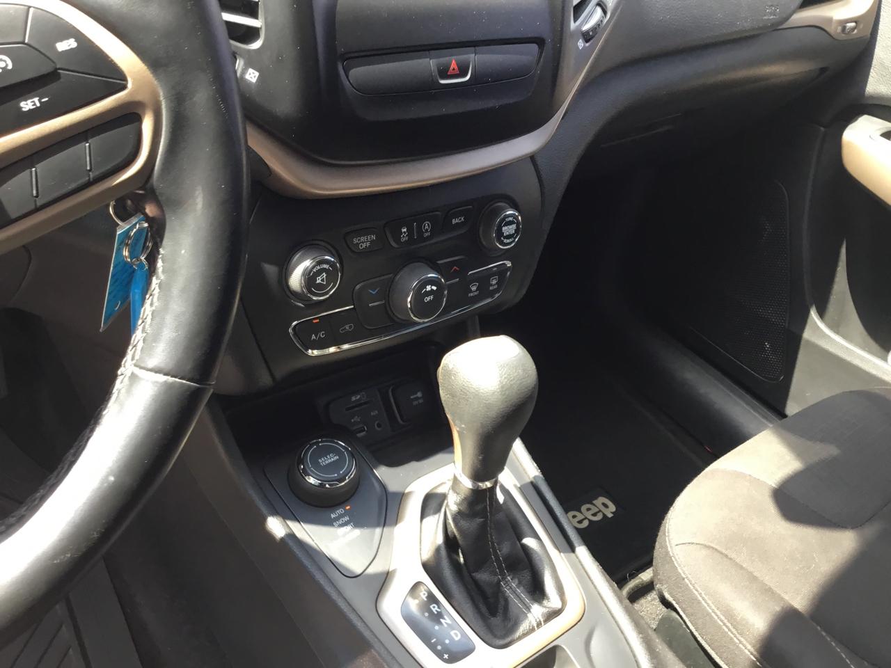 Jeep Cherokee Latitude 4x4 2017