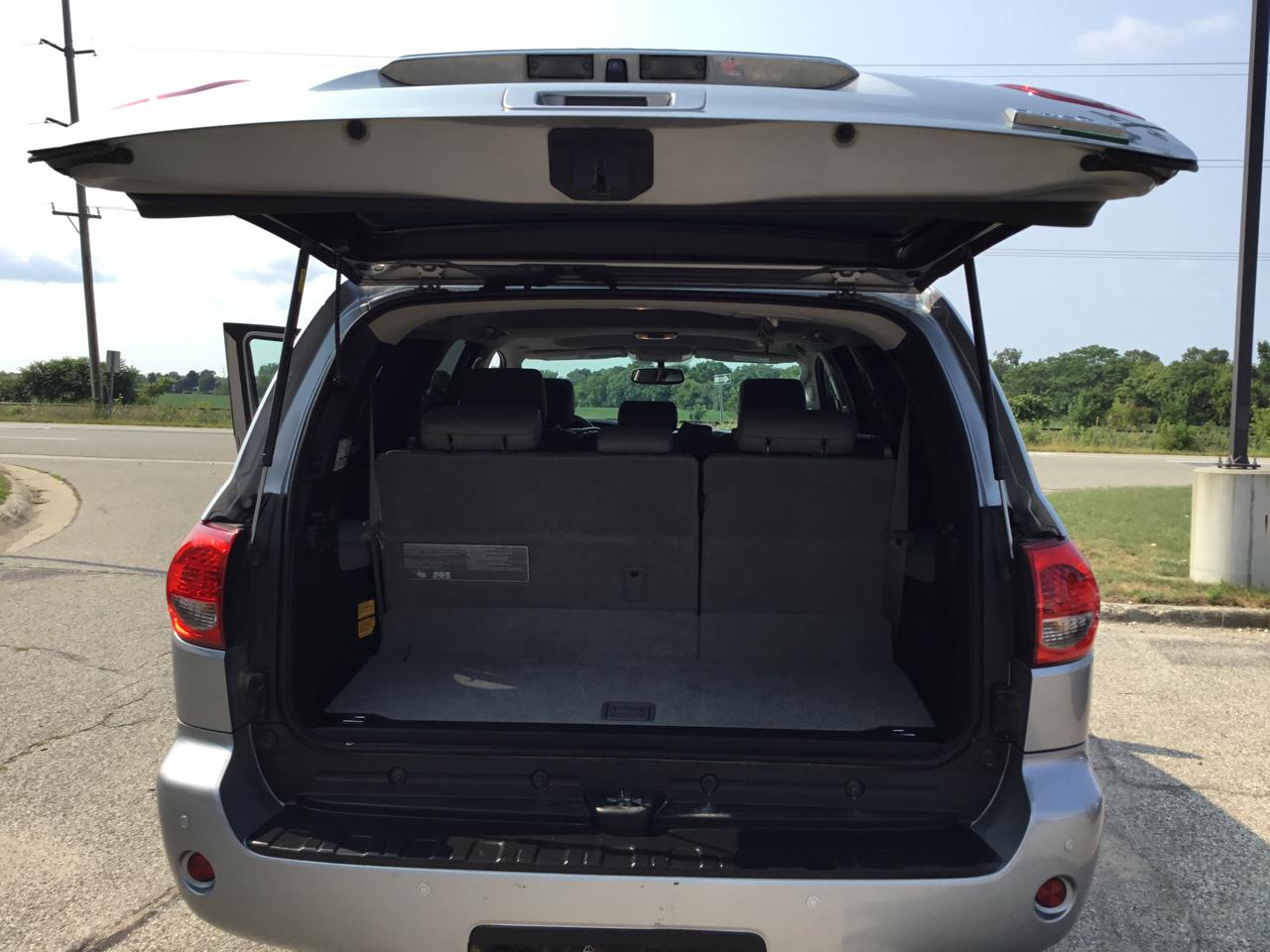 Toyota Sequoia 4WD 5.7L FFV Limited (Natl) 2016