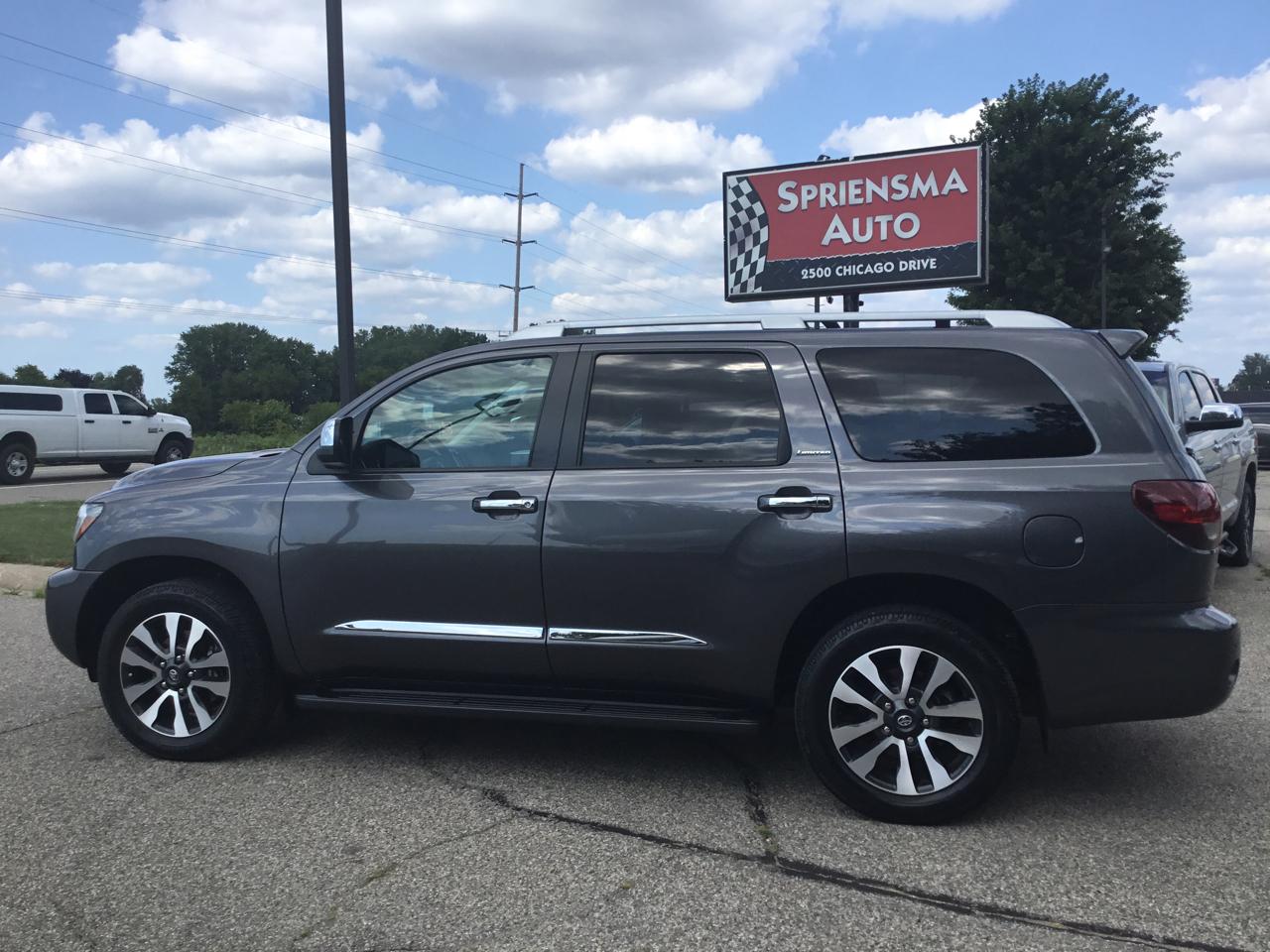 Toyota Sequoia Limited 4WD (Natl) 2021