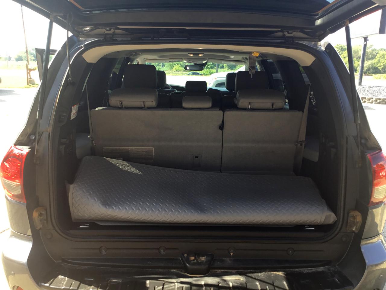 Toyota Sequoia Limited 4WD (Natl) 2021