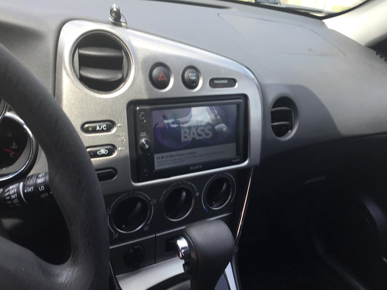 Pontiac Vibe 4dr HB FWD 2006