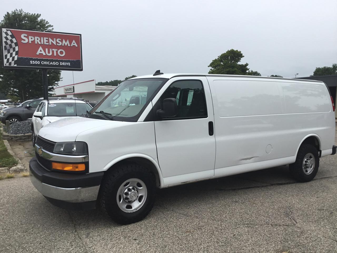 Chevrolet Express Cargo Van RWD 2500 155" 2019
