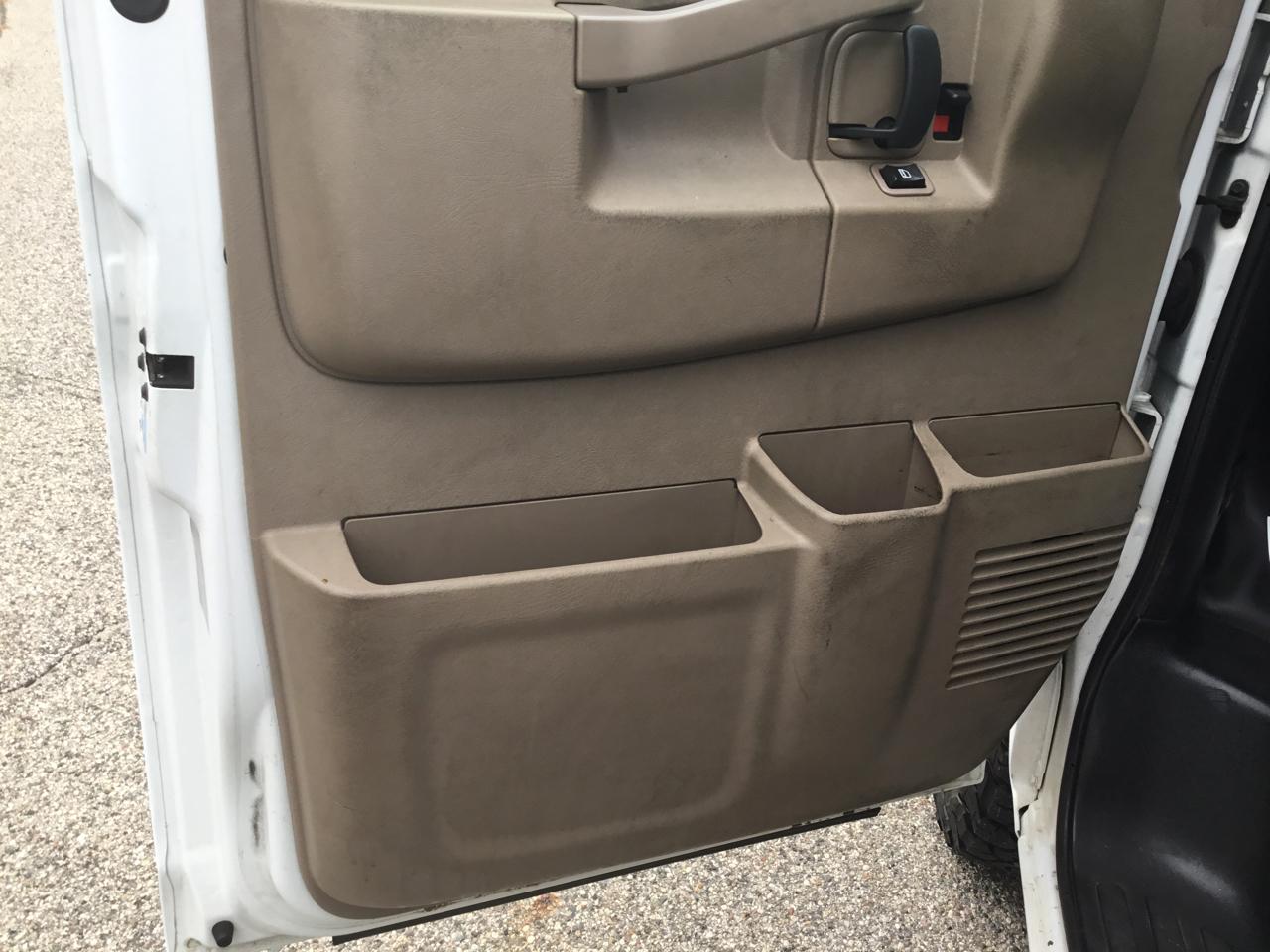 Chevrolet Express Cargo Van RWD 2500 155" 2019