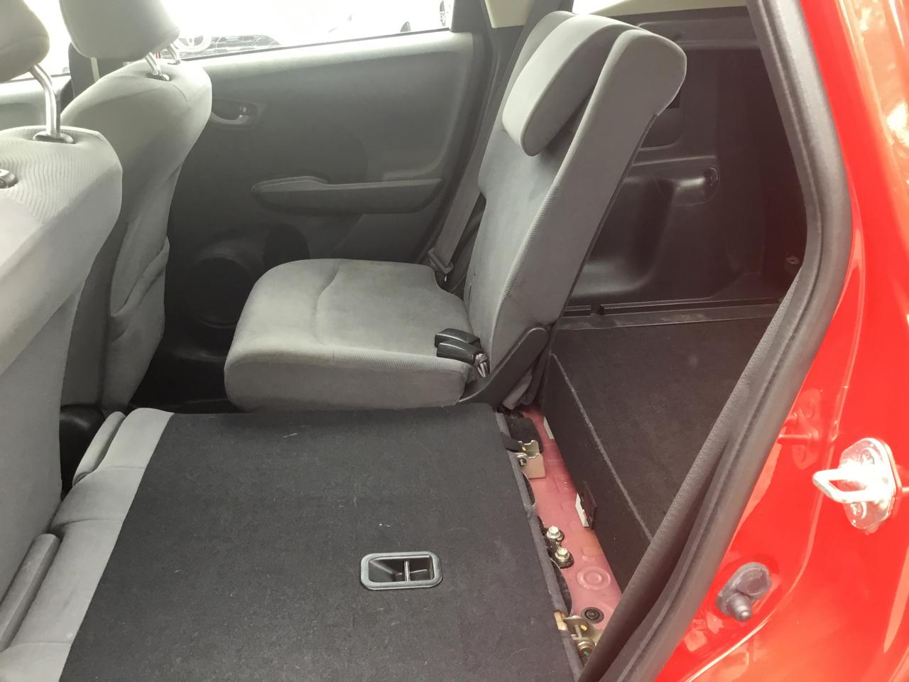 Honda Fit 5dr HB Auto 2012