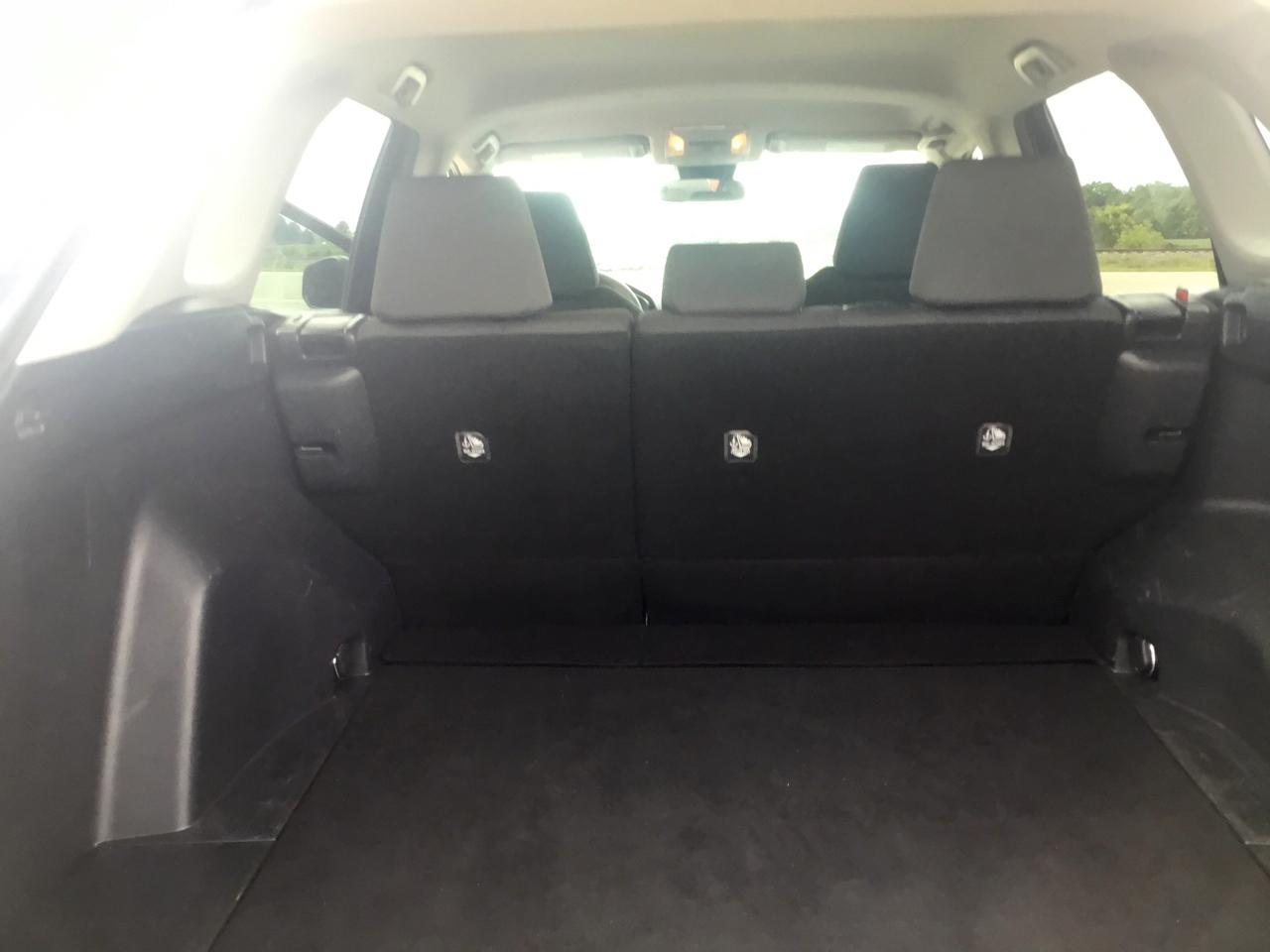 Toyota RAV4 XLE AWD (Natl) 2021