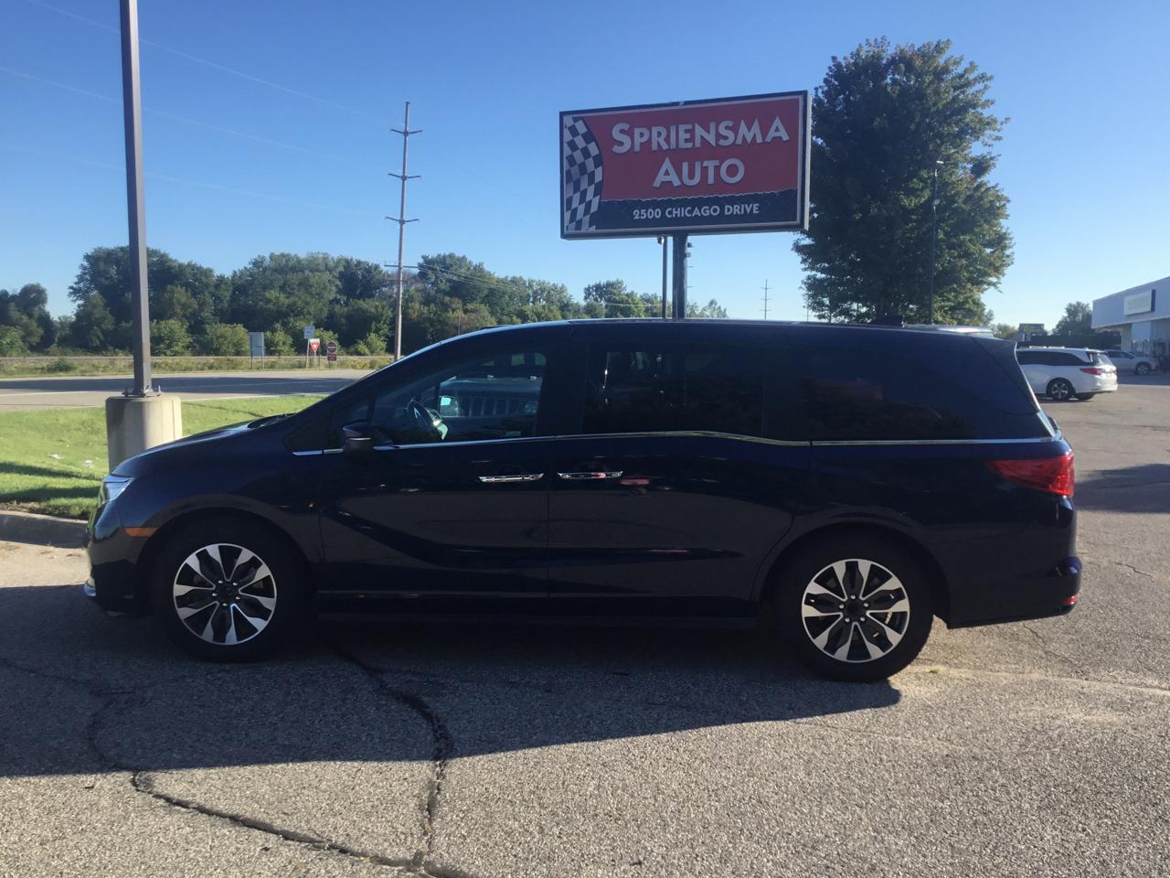 2023 Honda Odyssey EX-L - Photo 10