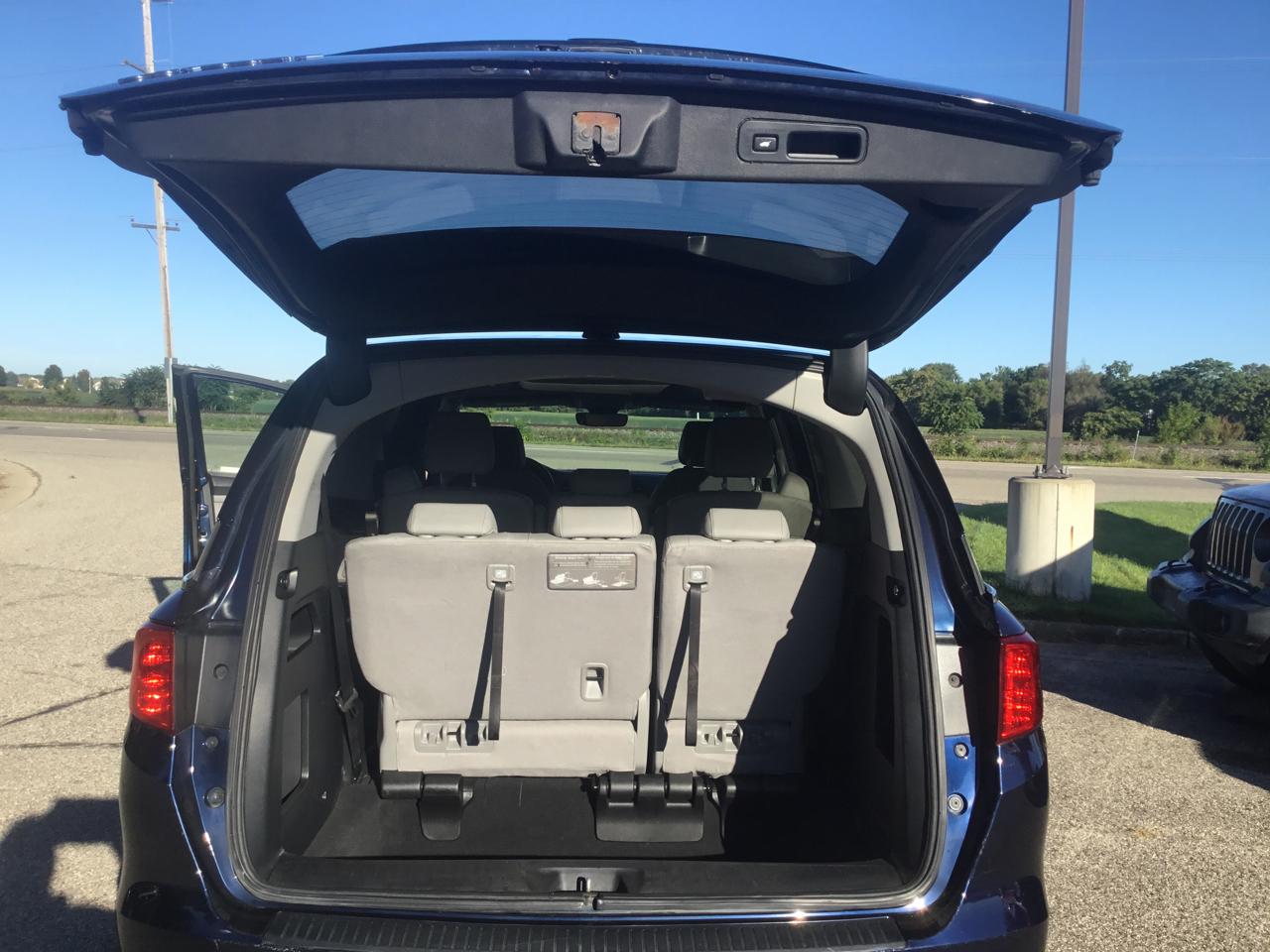2023 Honda Odyssey EX-L - Photo 21