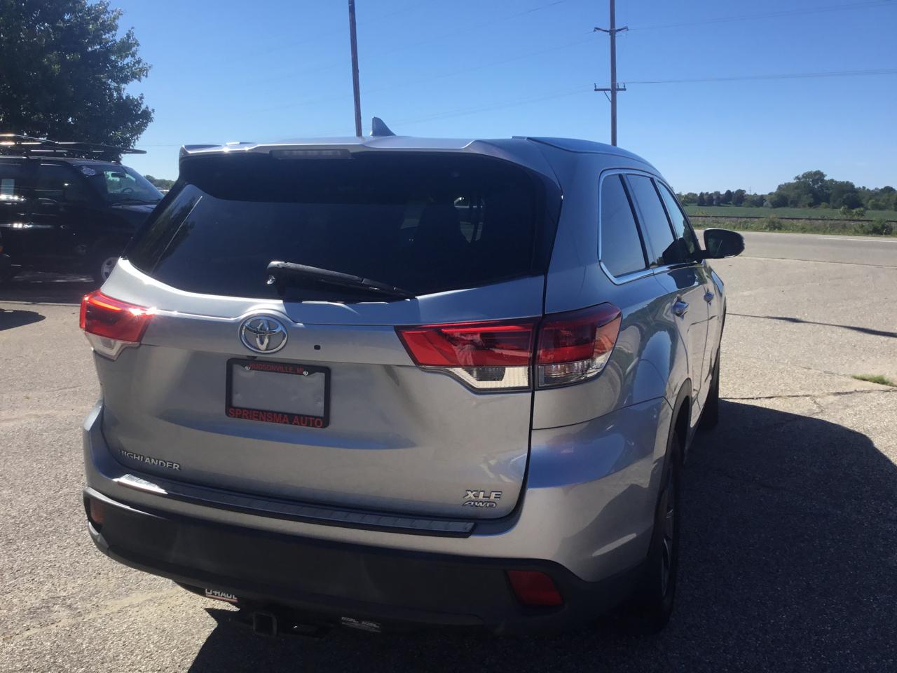 Toyota Highlander XLE V6 AWD (Natl) 2019
