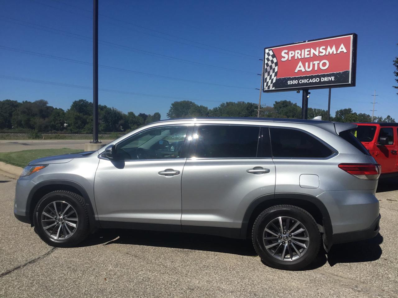 Toyota Highlander XLE V6 AWD (Natl) 2019