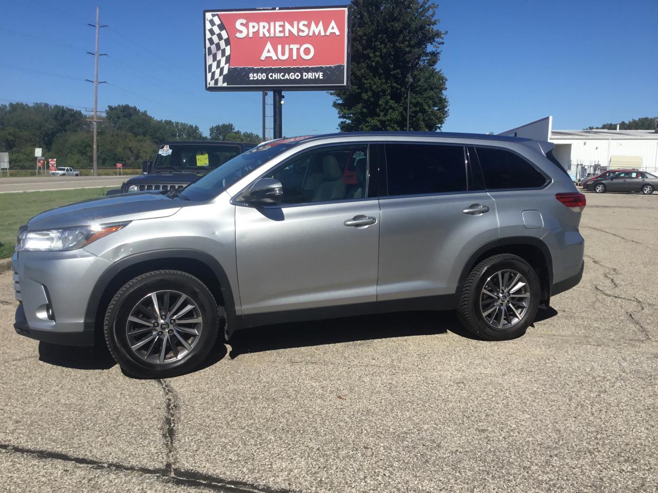 Toyota Highlander XLE V6 AWD (Natl) 2019