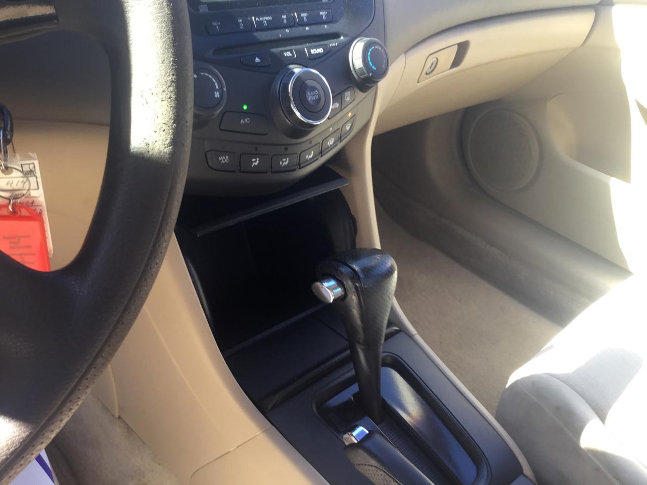 Honda Accord Sdn LX Auto 2003