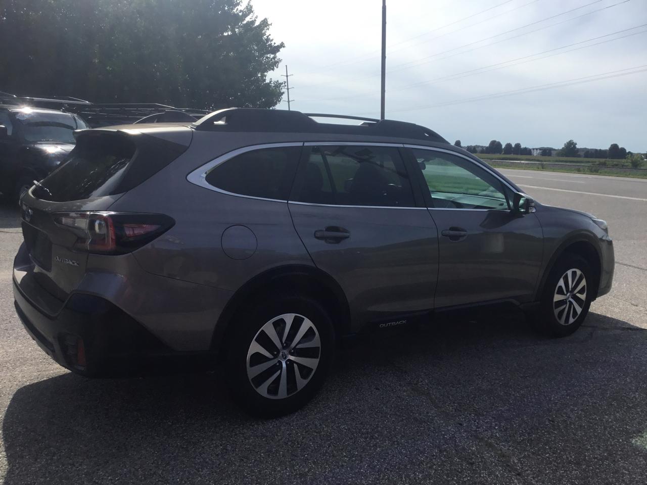 Subaru Outback Premium CVT 2022
