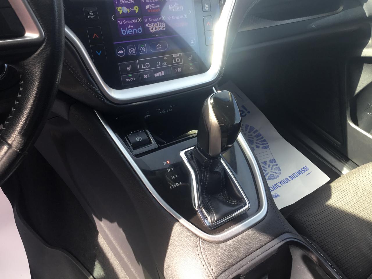 Subaru Outback Premium CVT 2022