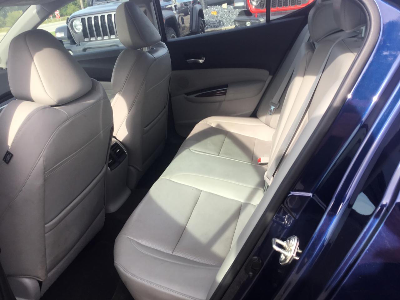 Acura TLX FWD V6 w/Technology Pkg 2017