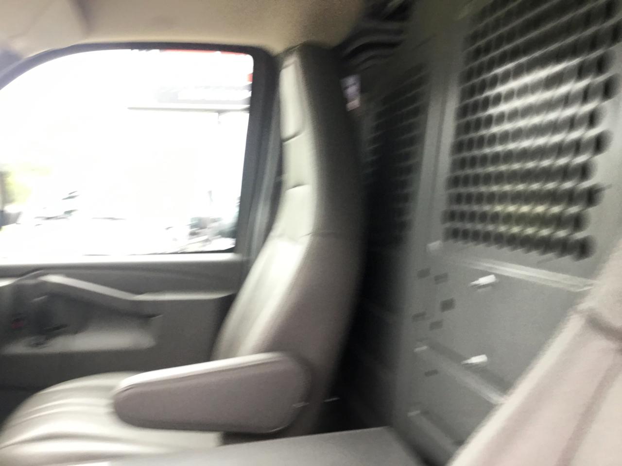 Chevrolet Express Cargo Van RWD 2500 135" 2021