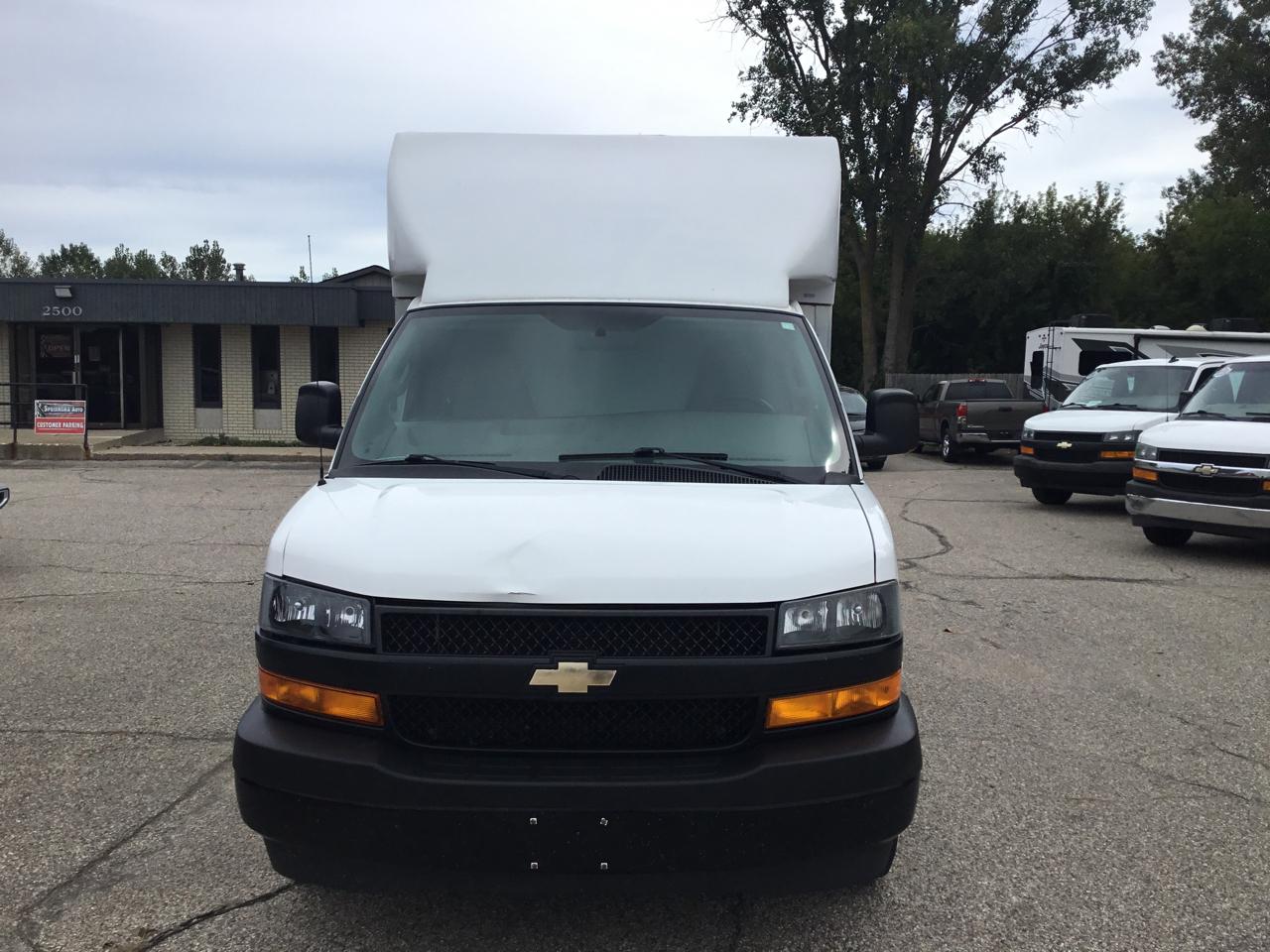 Chevrolet Express Commercial Cutaway 3500 Van 139" 2020