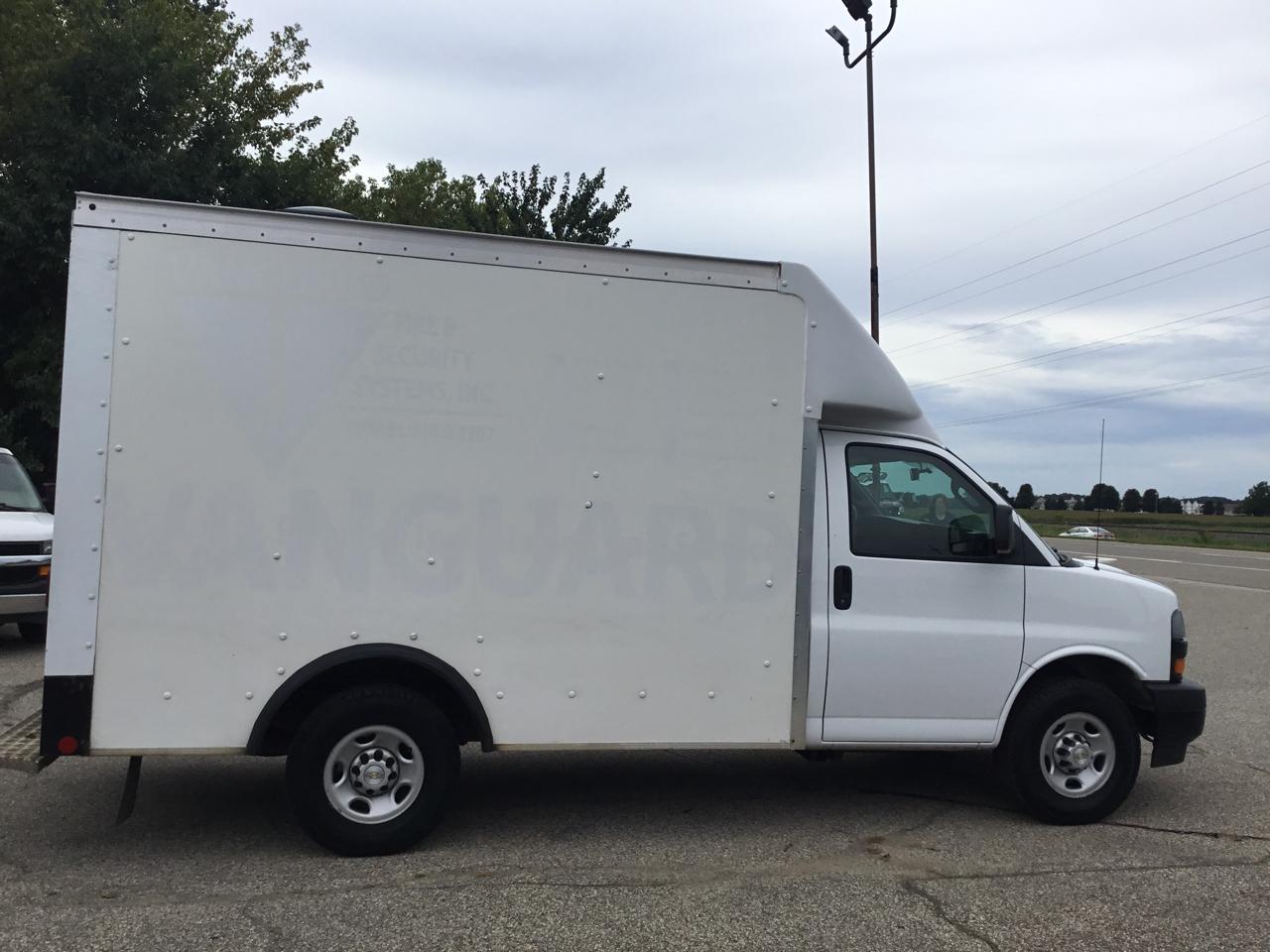 Chevrolet Express Commercial Cutaway 3500 Van 139" 2020