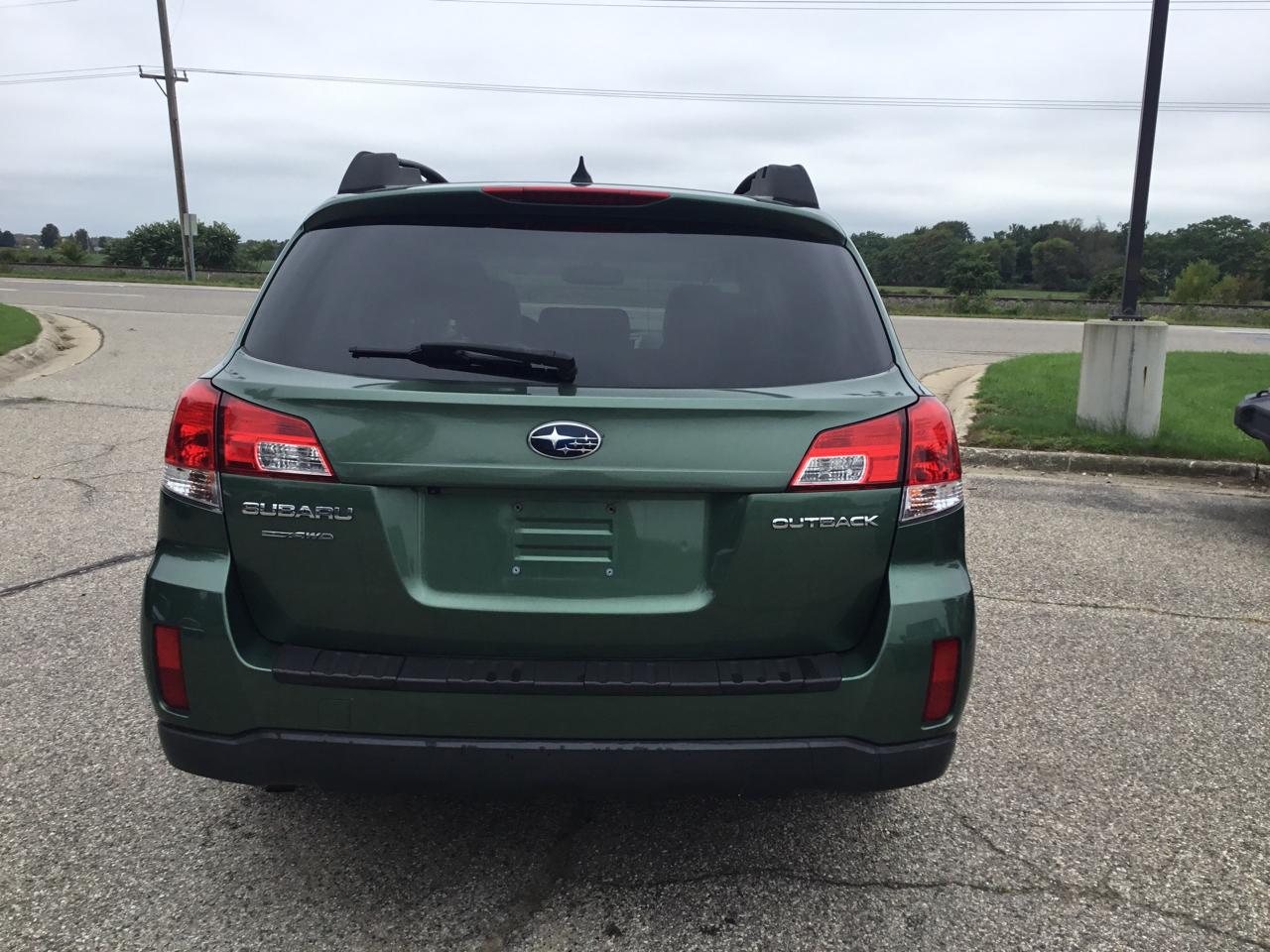 Subaru Outback 4dr Wgn H4 Auto 2.5i Limited 2014