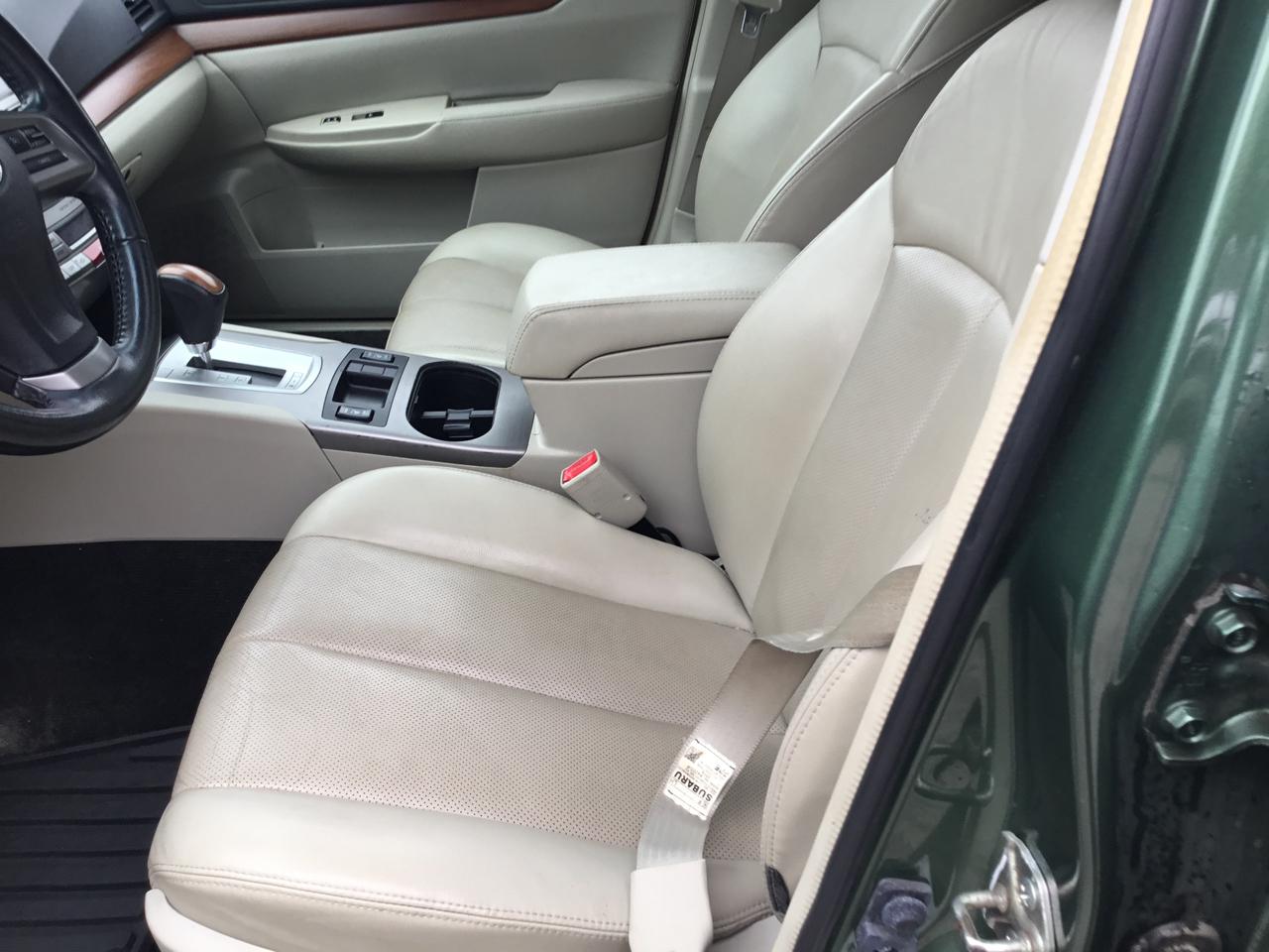 Subaru Outback 4dr Wgn H4 Auto 2.5i Limited 2014