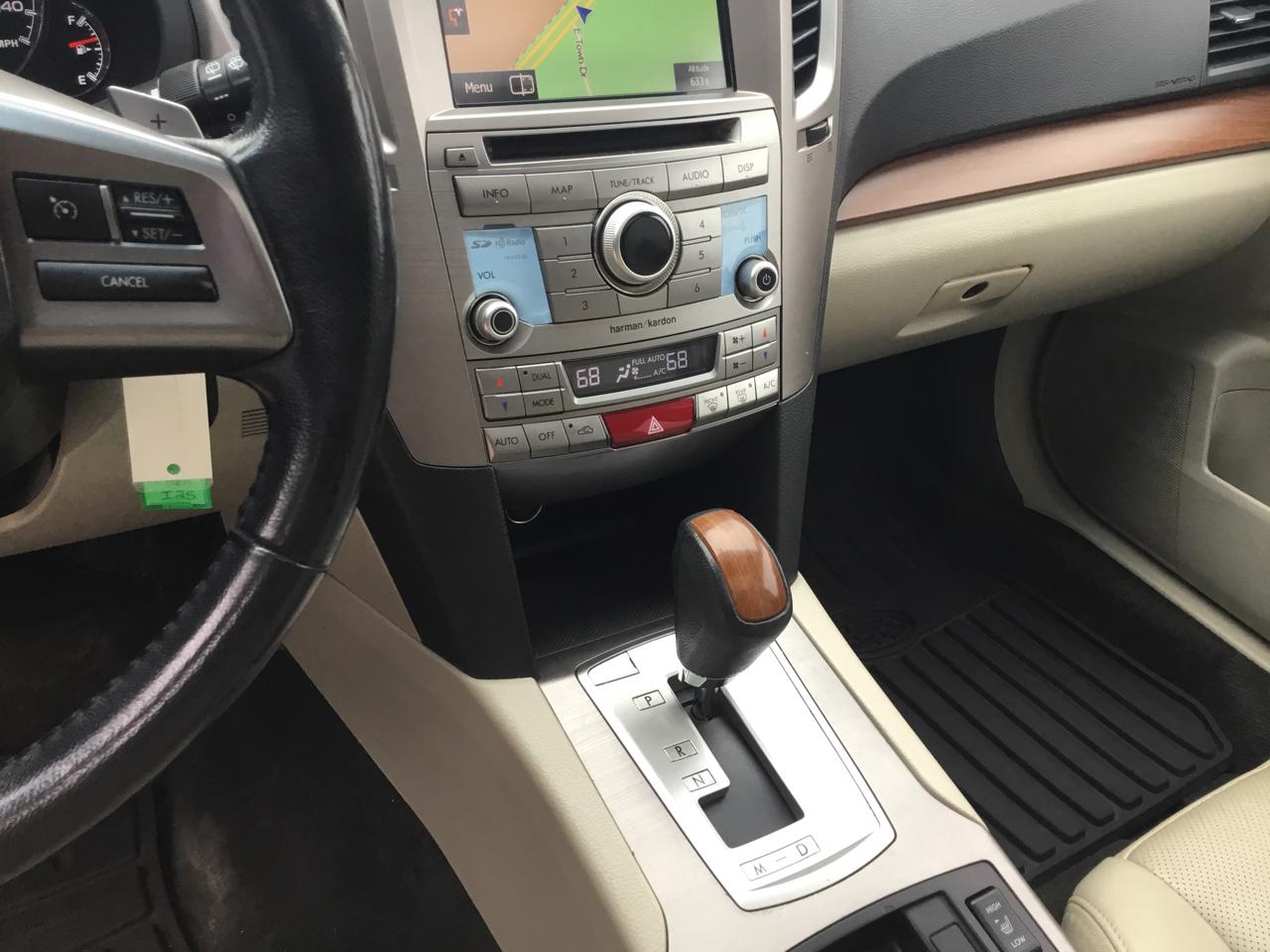 Subaru Outback 4dr Wgn H4 Auto 2.5i Limited 2014