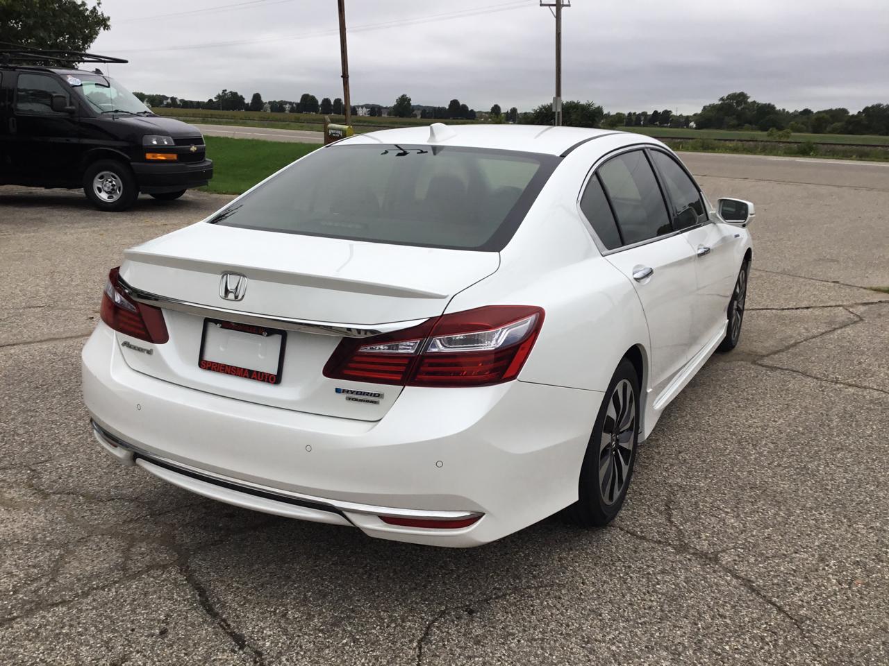 Honda Accord Hybrid Touring Sedan 2017