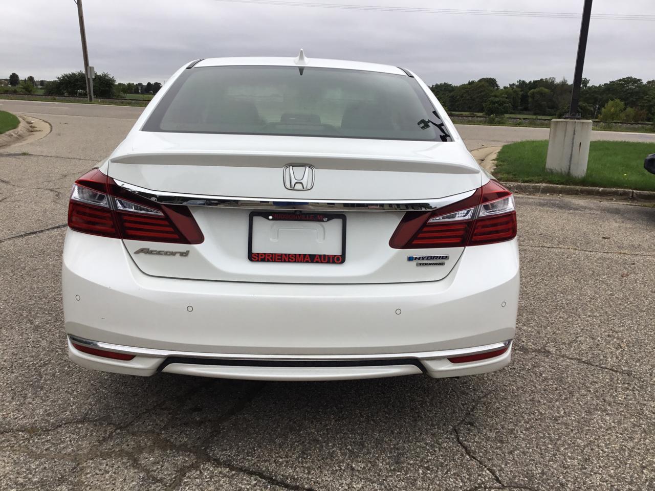 Honda Accord Hybrid Touring Sedan 2017