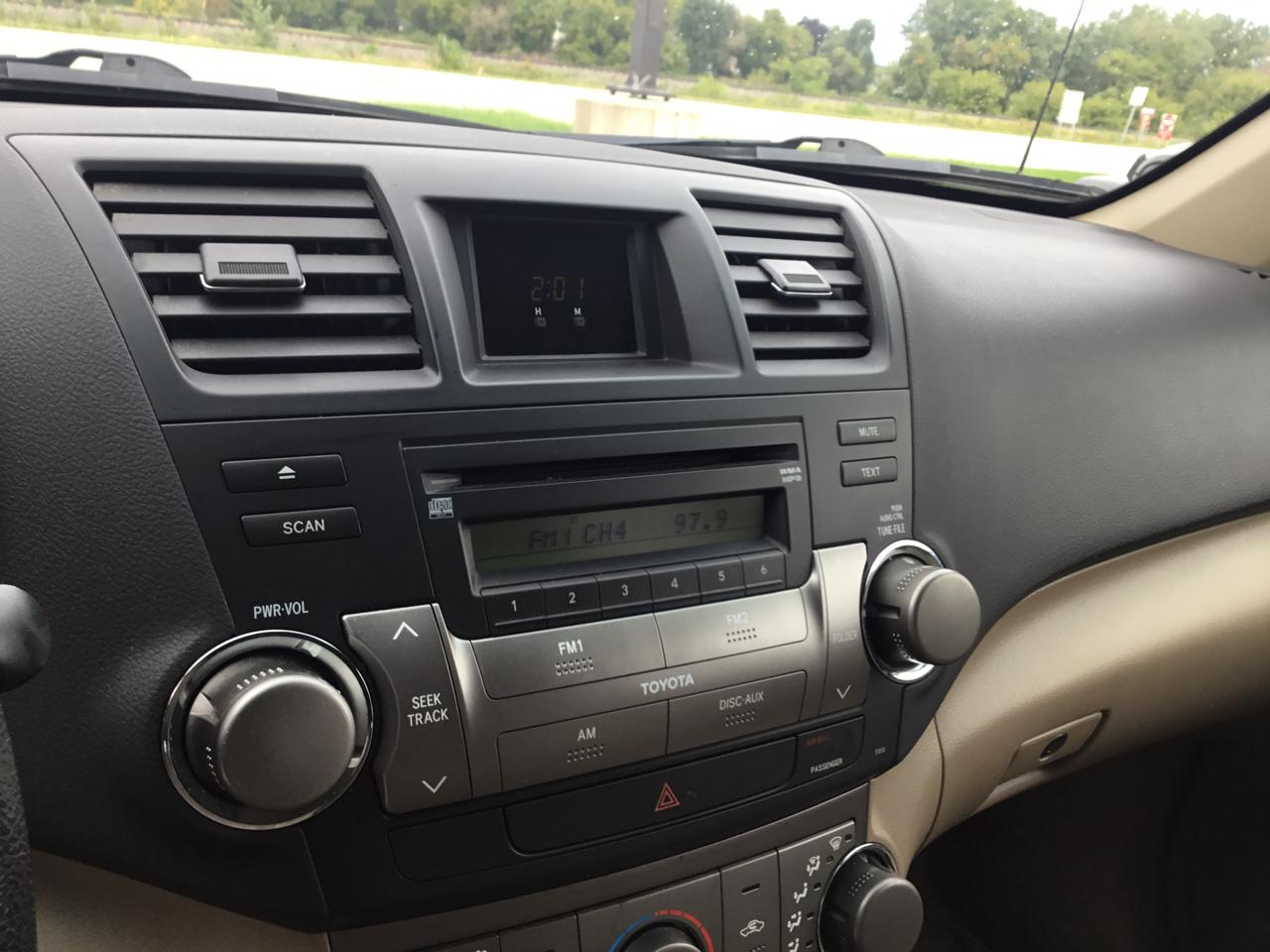 Toyota Highlander 4WD 4dr Base (Natl) 2008