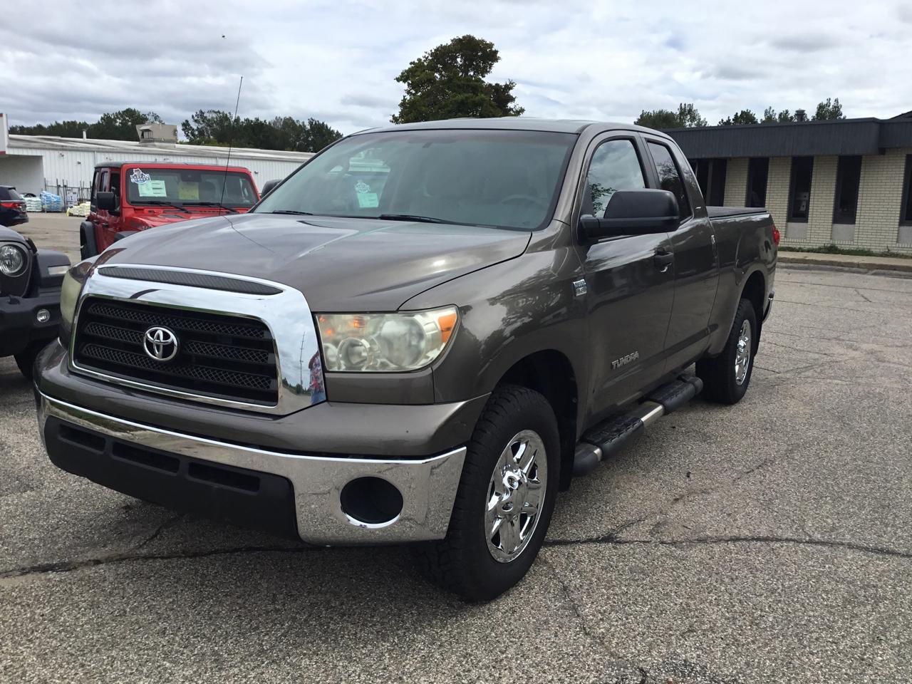 Toyota Tundra 2WD Double 145.7" 4.7L V8 SR5 (Natl 2007