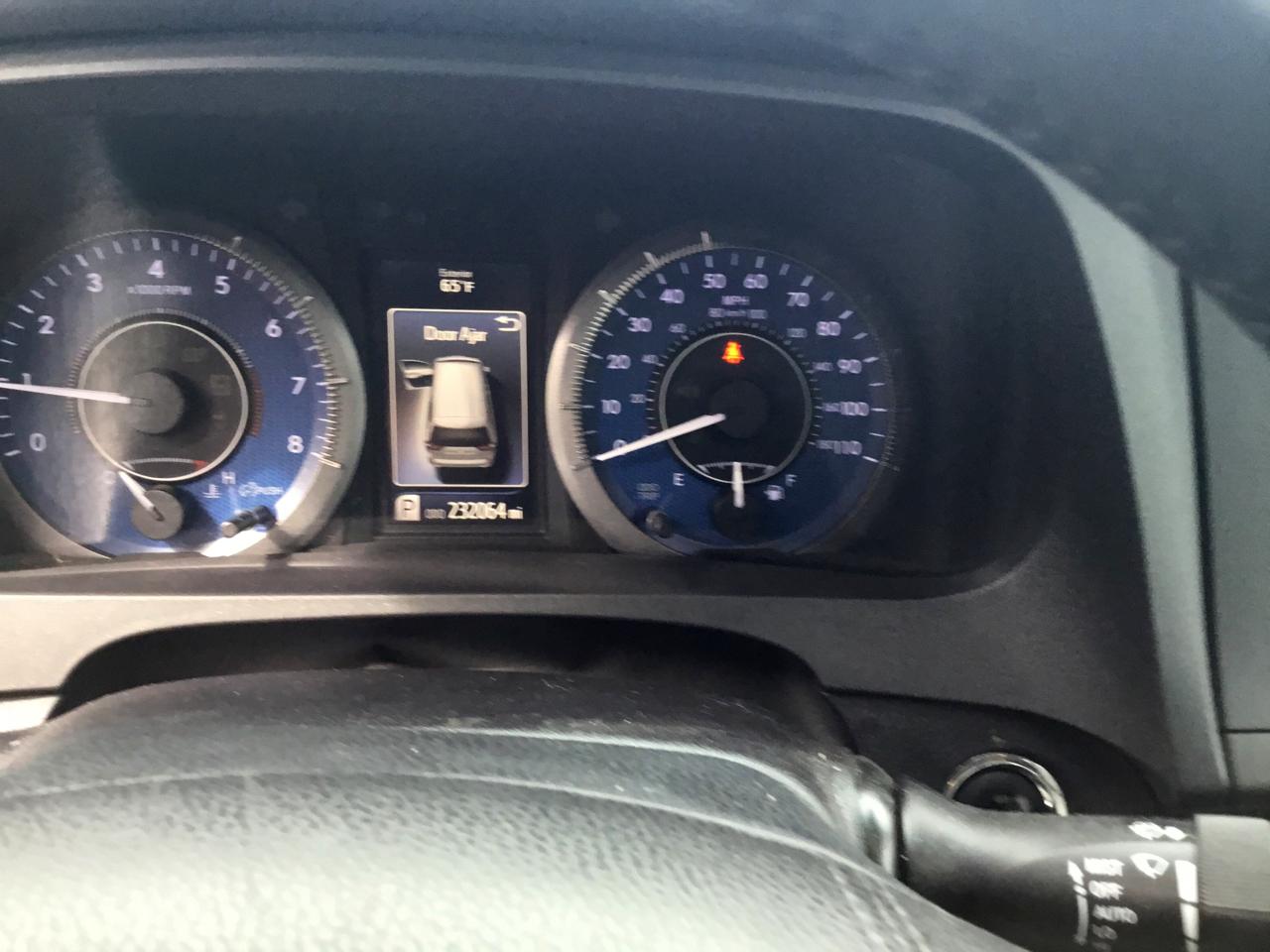 Toyota Sienna 5dr 7-Pass Van XLE Premium AWD (Natl) 2015