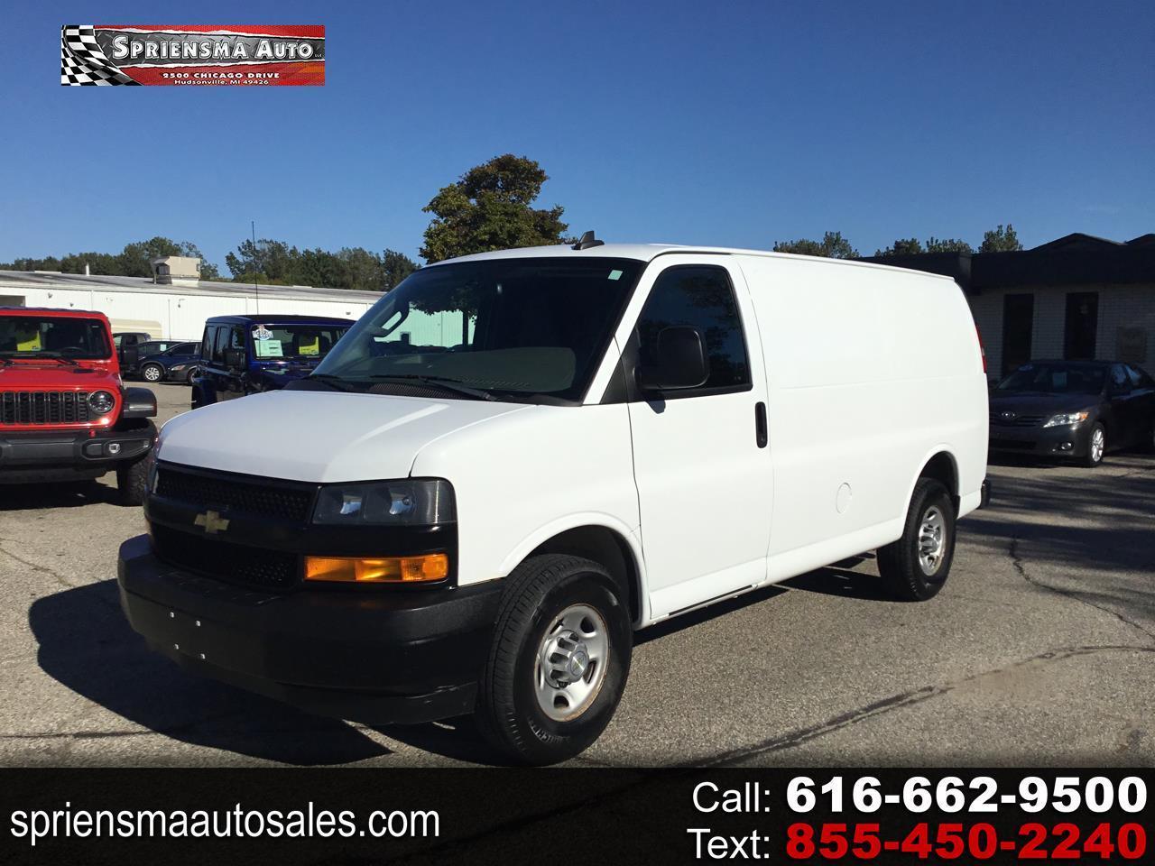 Chevrolet Express Cargo Van RWD 2500 135" 2020