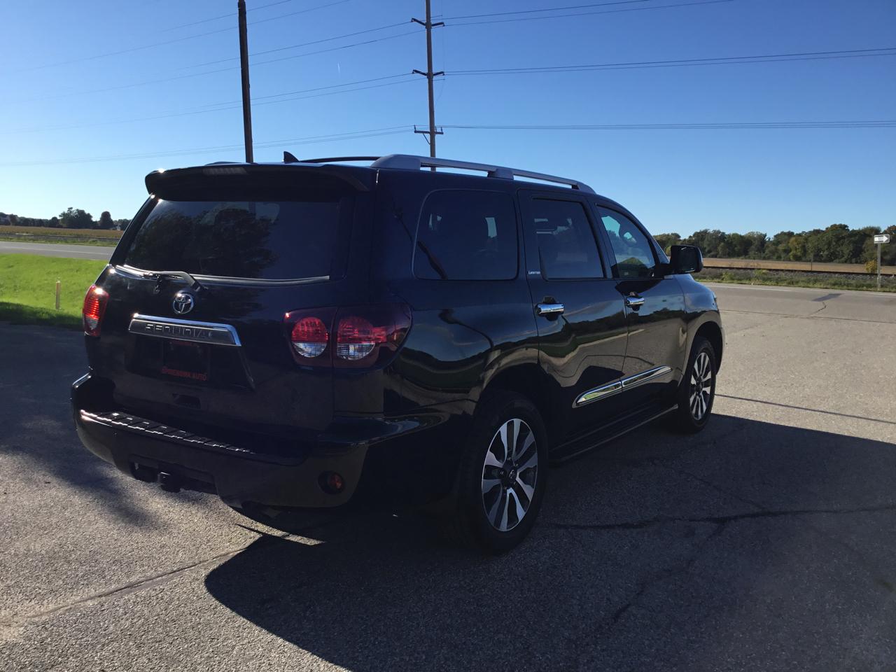 Toyota Sequoia Limited 4WD (Natl) 2018
