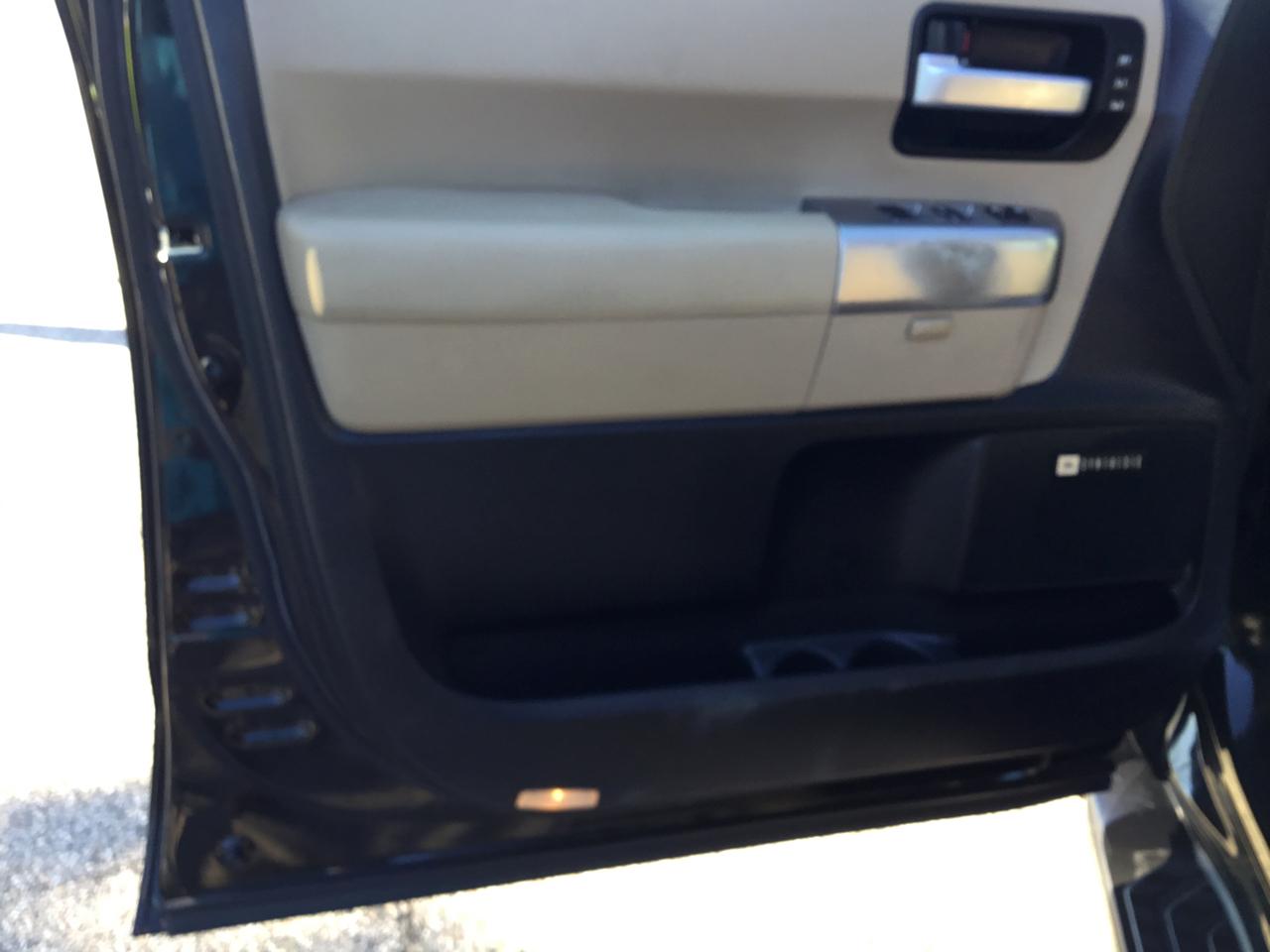 Toyota Sequoia Limited 4WD (Natl) 2018
