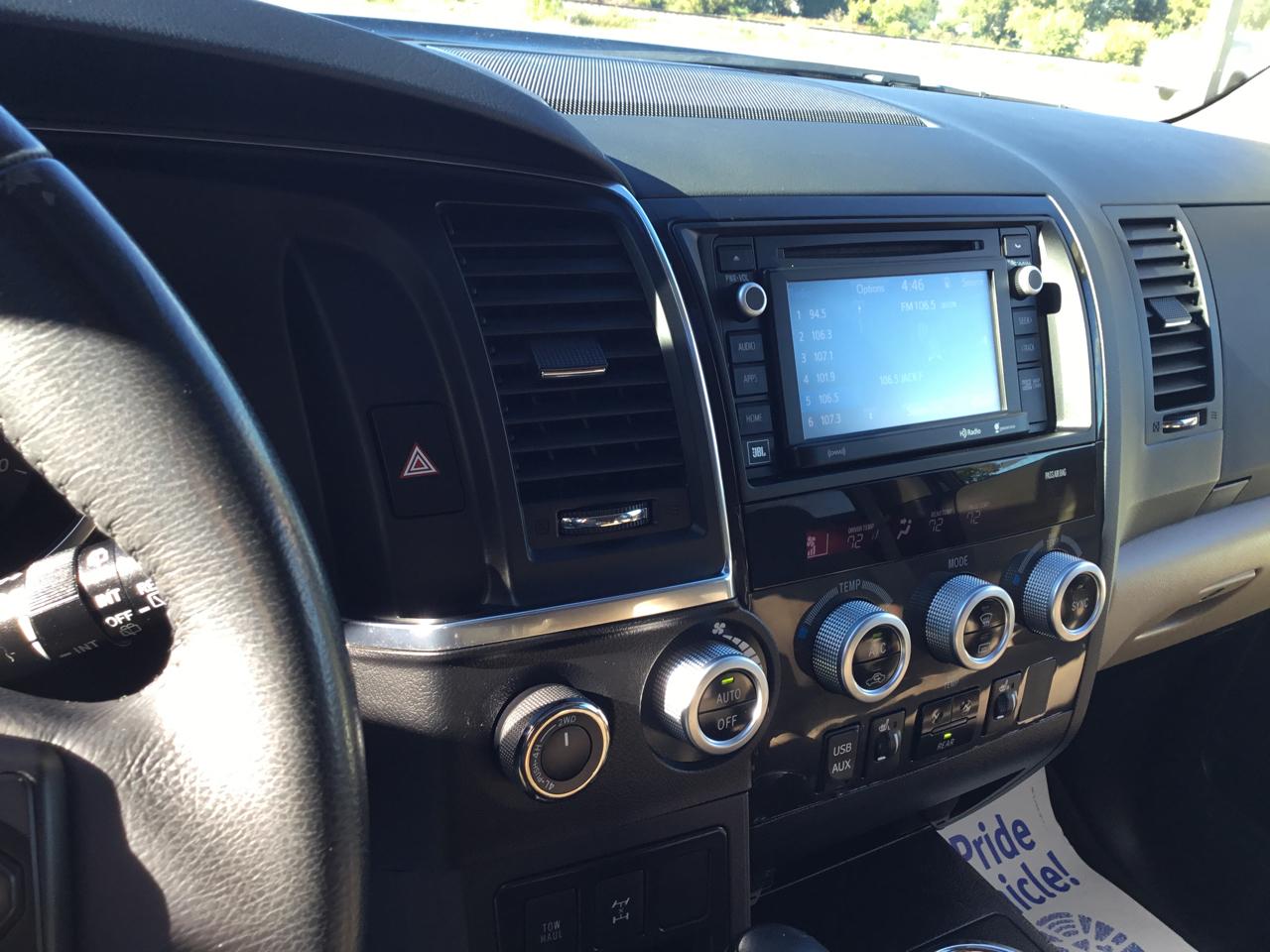 Toyota Sequoia Limited 4WD (Natl) 2018