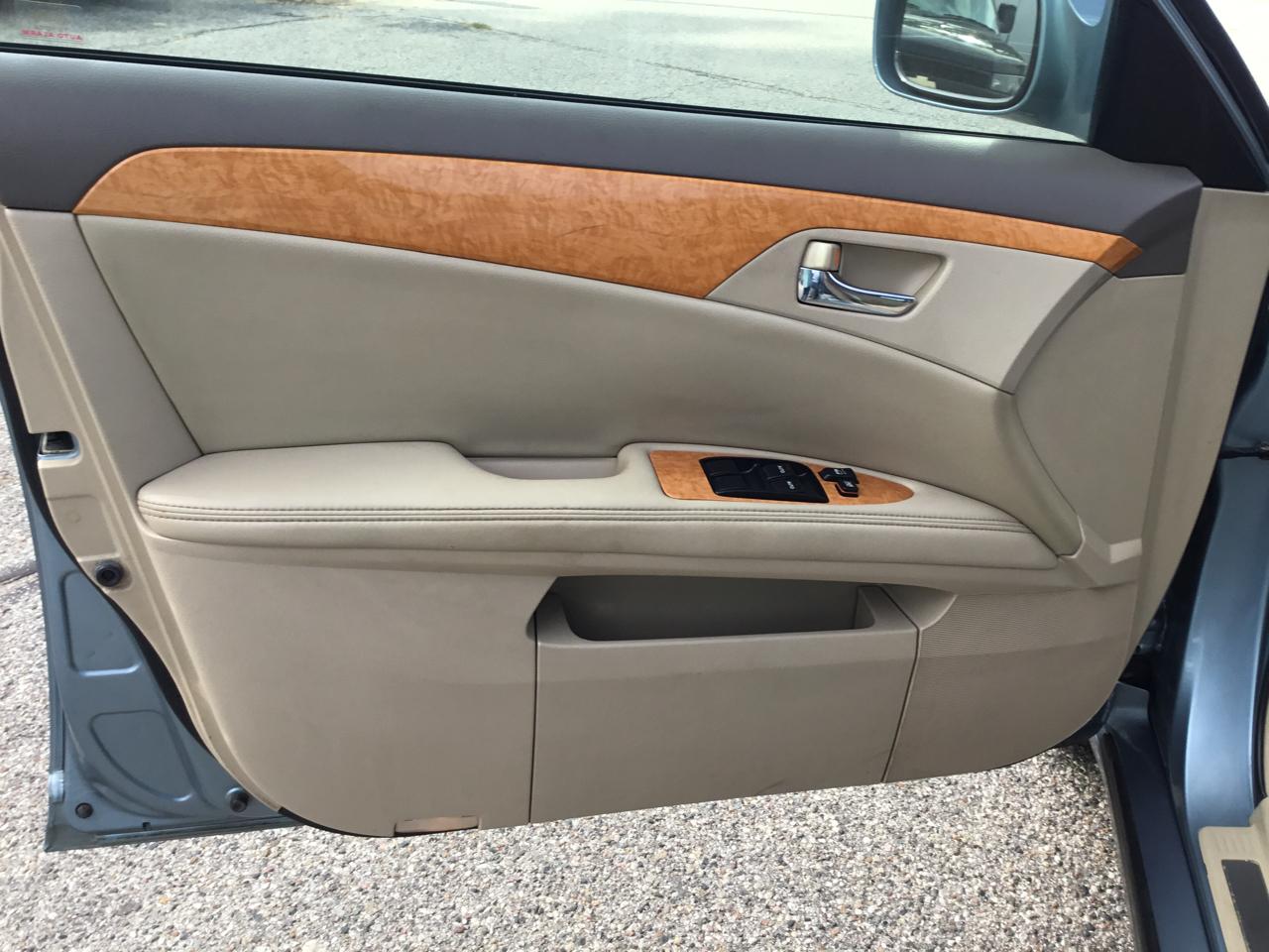 Toyota Avalon 4dr Sdn Touring (Natl) 2007