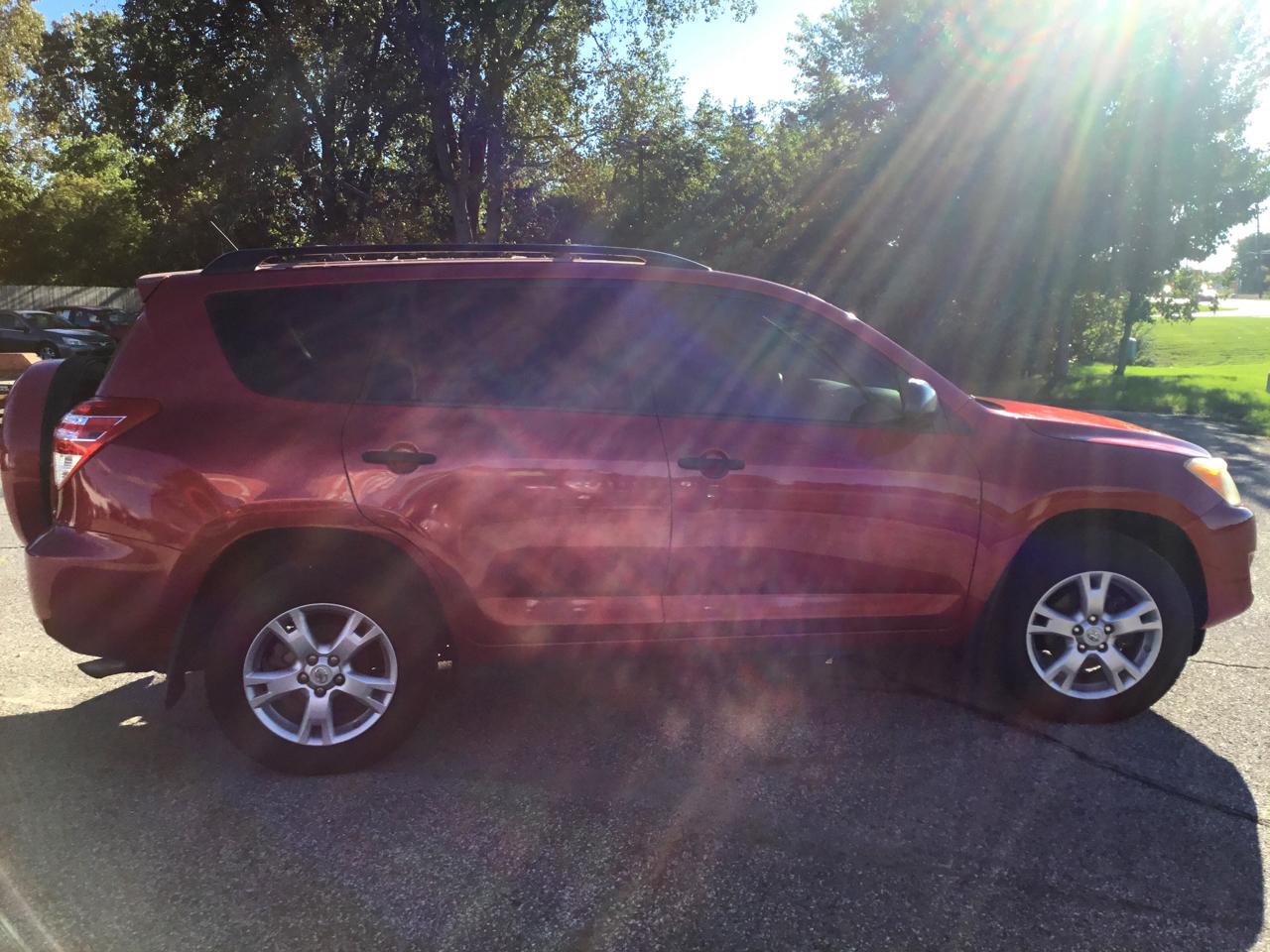 Toyota RAV4 4WD 4dr V6 5-Spd AT (Natl) 2009