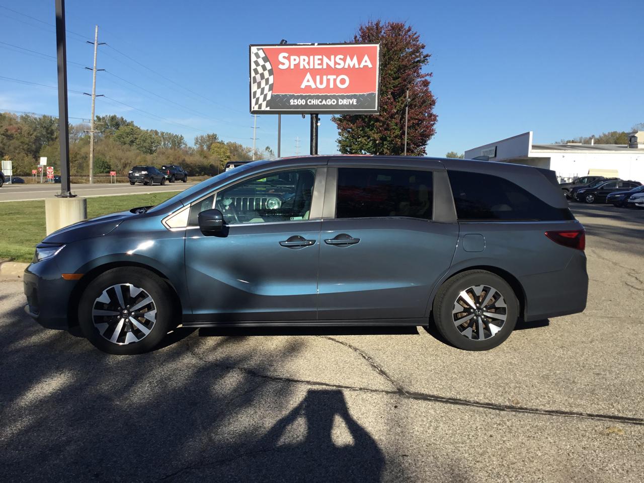 Honda Odyssey EX-L Auto 2025