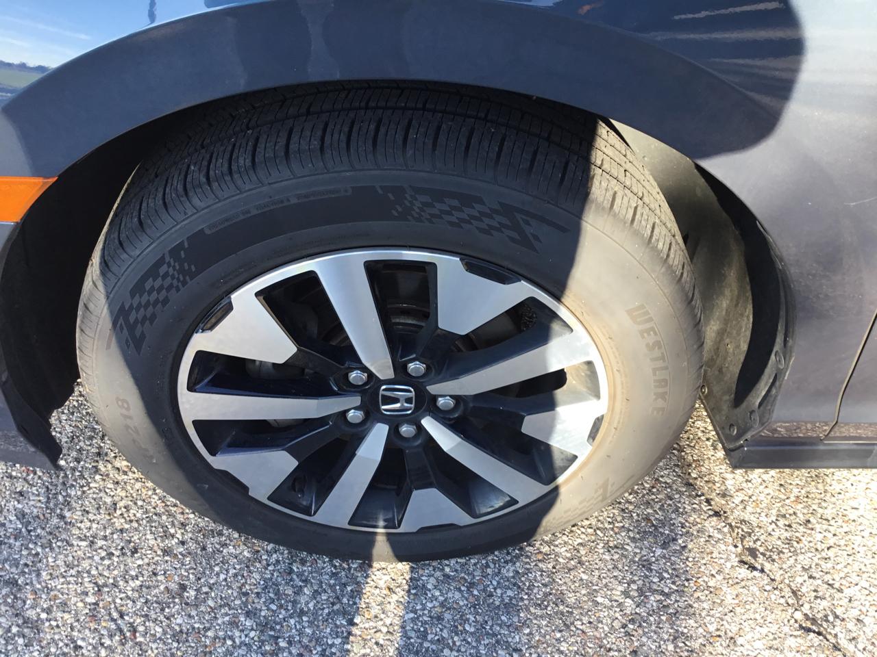 Honda Odyssey EX-L Auto 2025