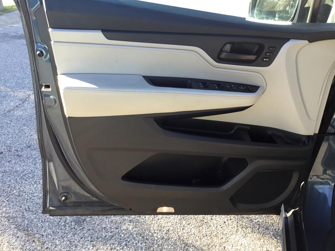 Honda Odyssey EX-L Auto 2025