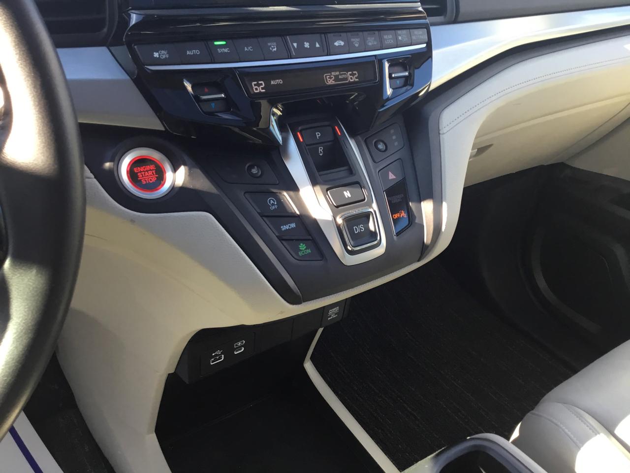 Honda Odyssey EX-L Auto 2025