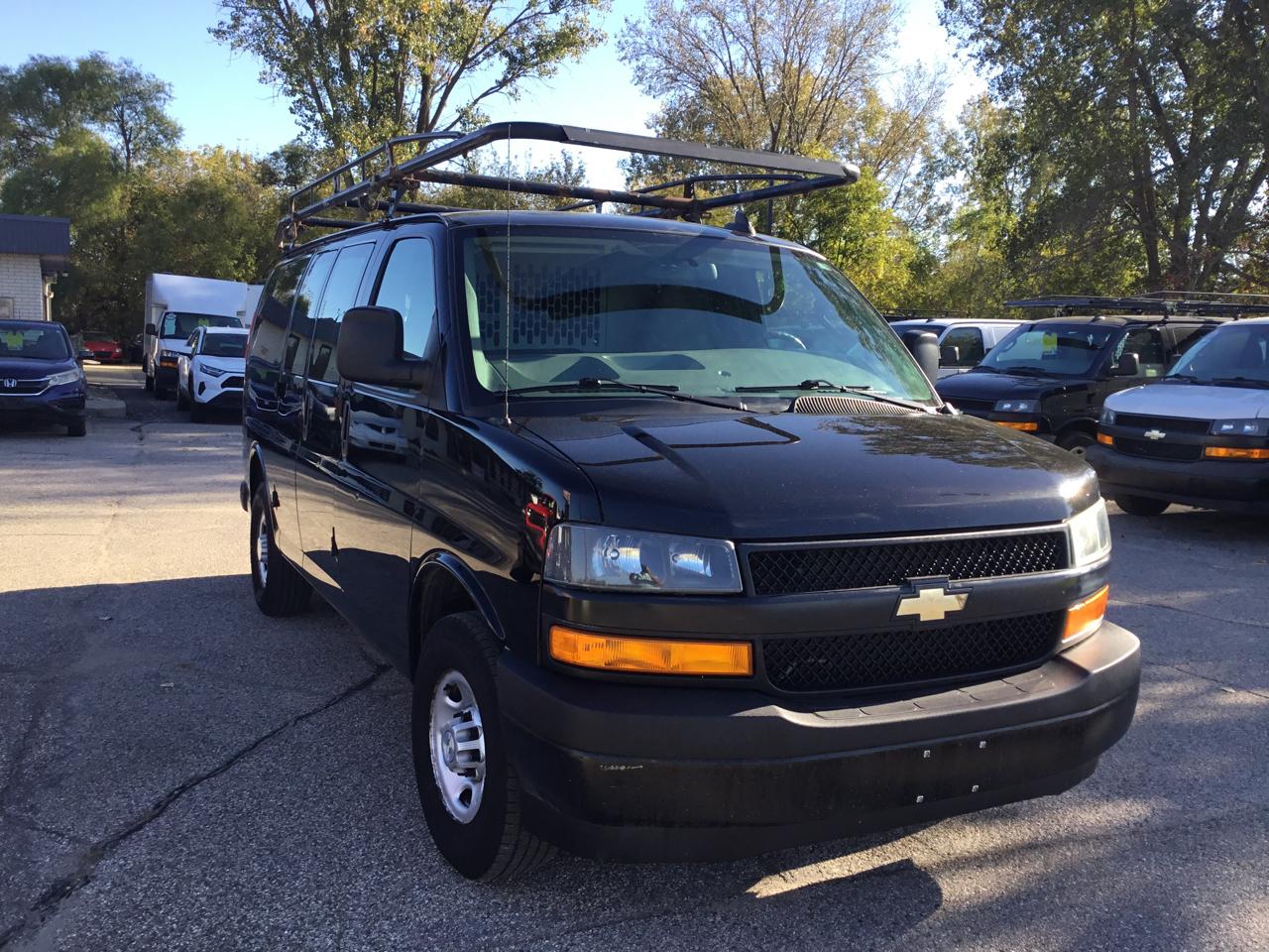 Chevrolet Express Cargo Van RWD 2500 135" 2021
