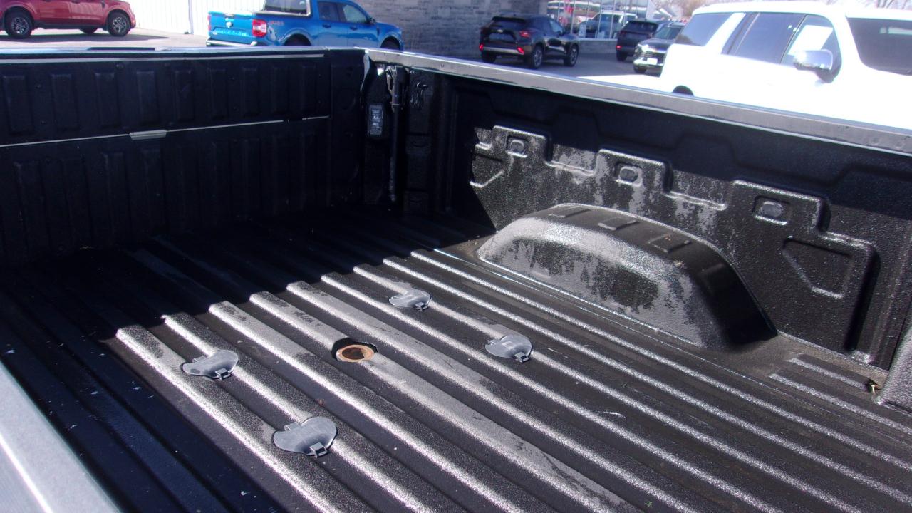 Chevrolet Silverado 2500HD ZR2 Crew Cab 4WD 2024