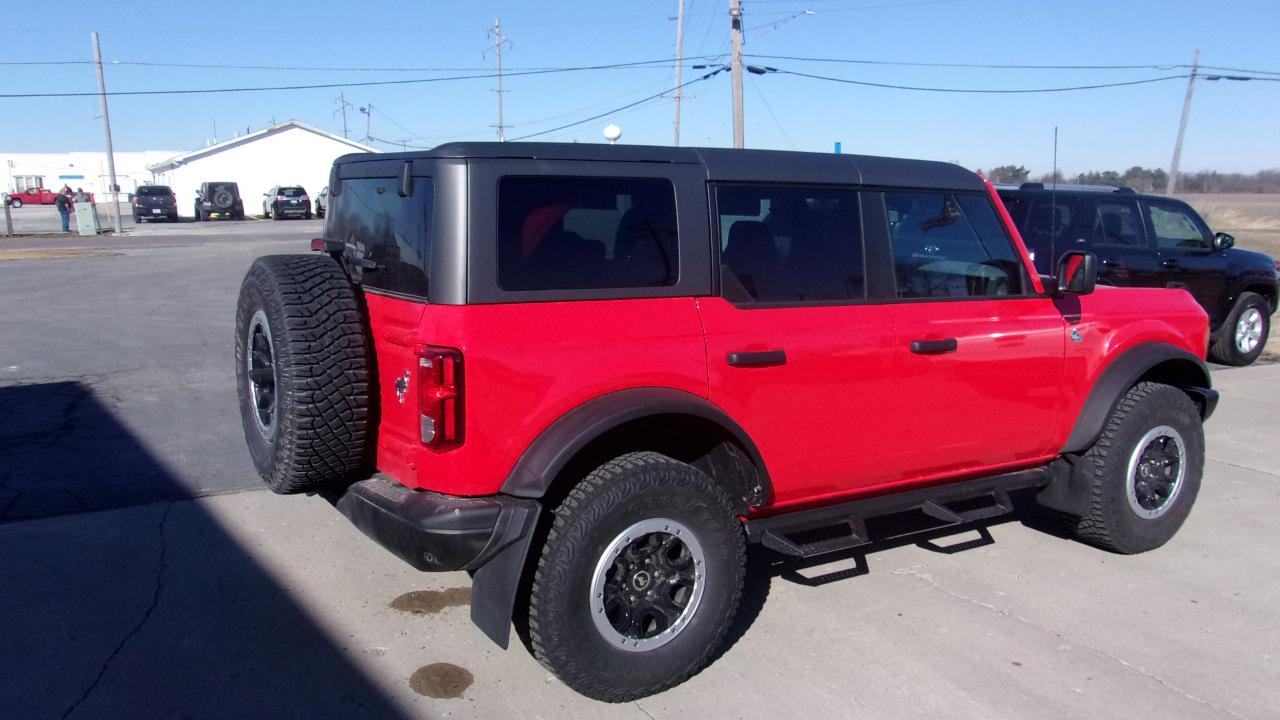 Ford Bronco Black Diamond 4-Door w/Advanced 2023
