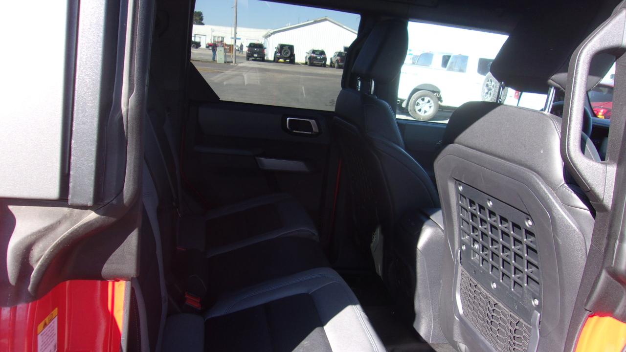 Ford Bronco Black Diamond 4-Door w/Advanced 2023