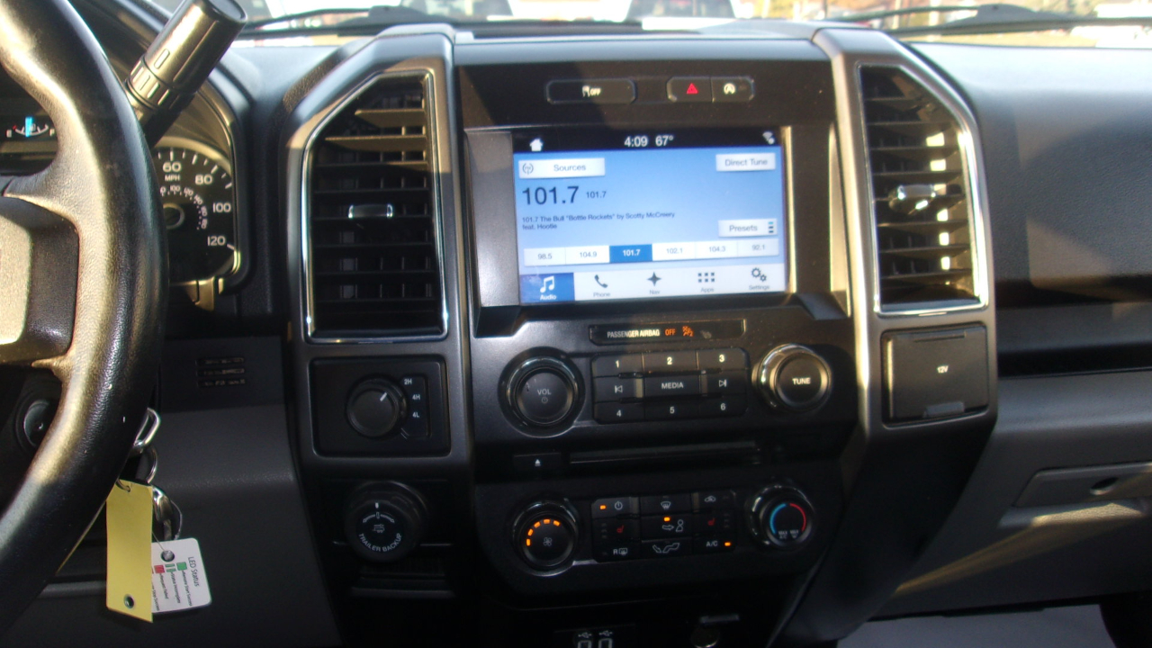 Ford F-150 XLT SuperCrew 5.5-ft. Bed 4WD 2018