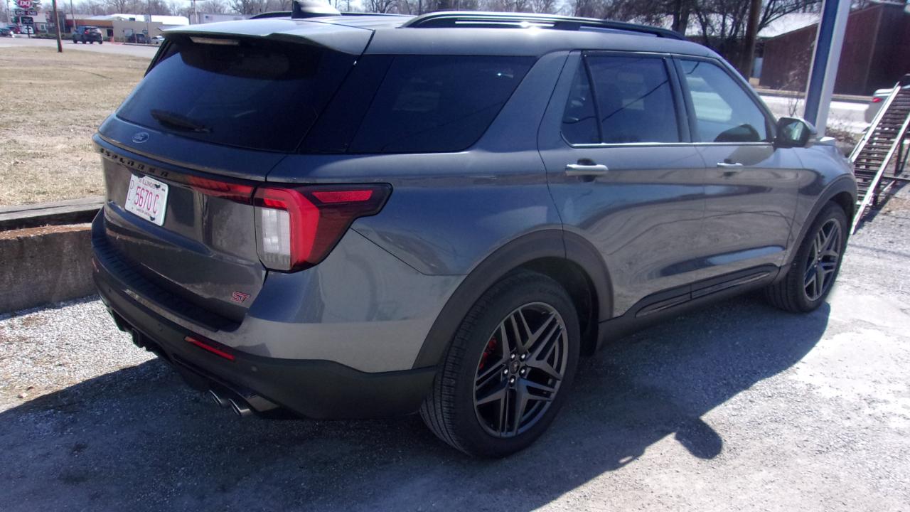 Ford Explorer ST AWD 2025