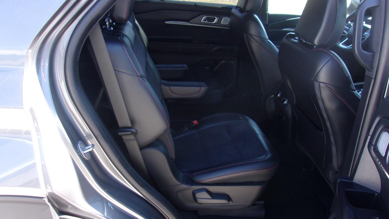 Ford Explorer ST AWD 2025