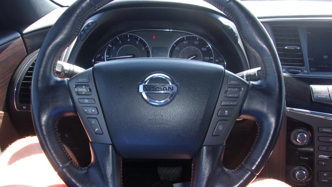 Nissan Armada Platinum AWD 2020