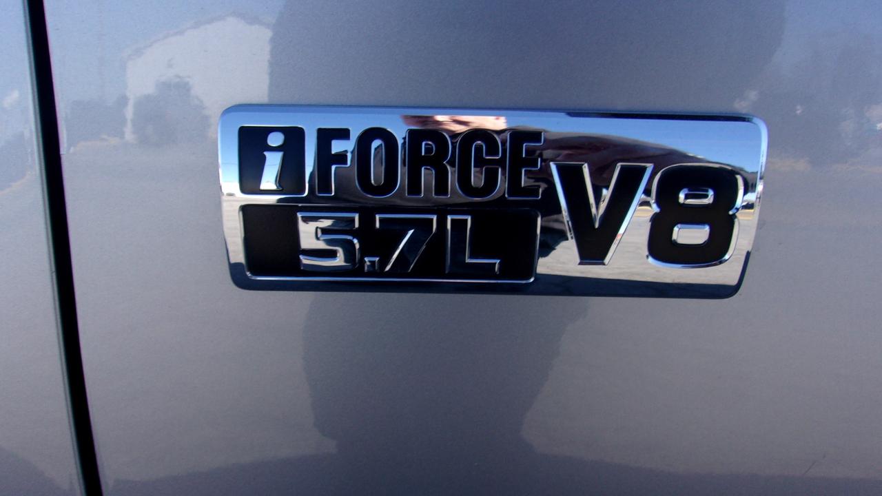 Toyota Tundra Limited 5.7L CrewMax 4WD 2019